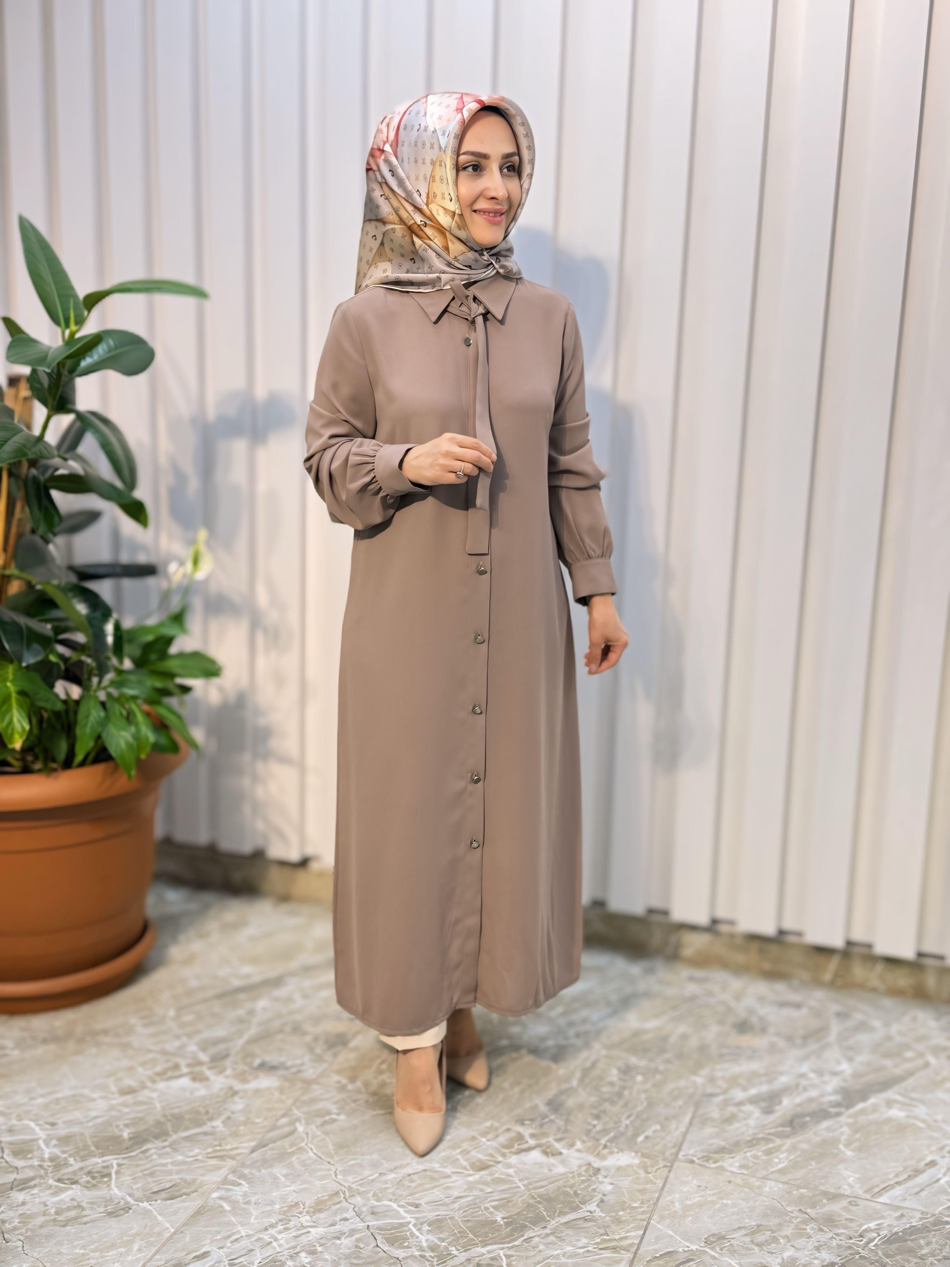 ÖNDEN DÜĞMELİ FULAR DETAYLI KREP KUMAŞ TUNİK 23 511