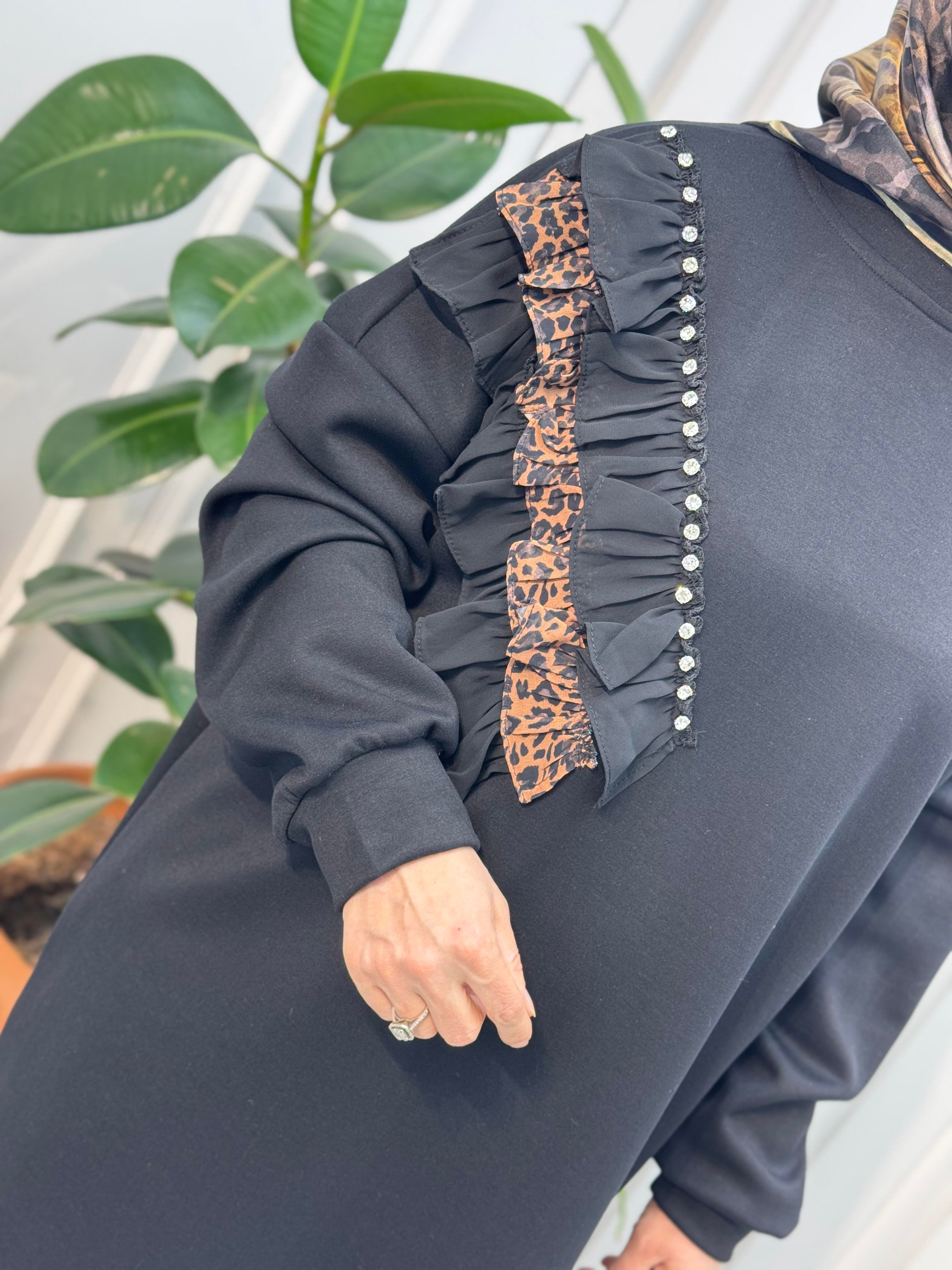 Önü Fırfır ve Leopar Detaylı Kadın Tunik Siyah MSE 3211