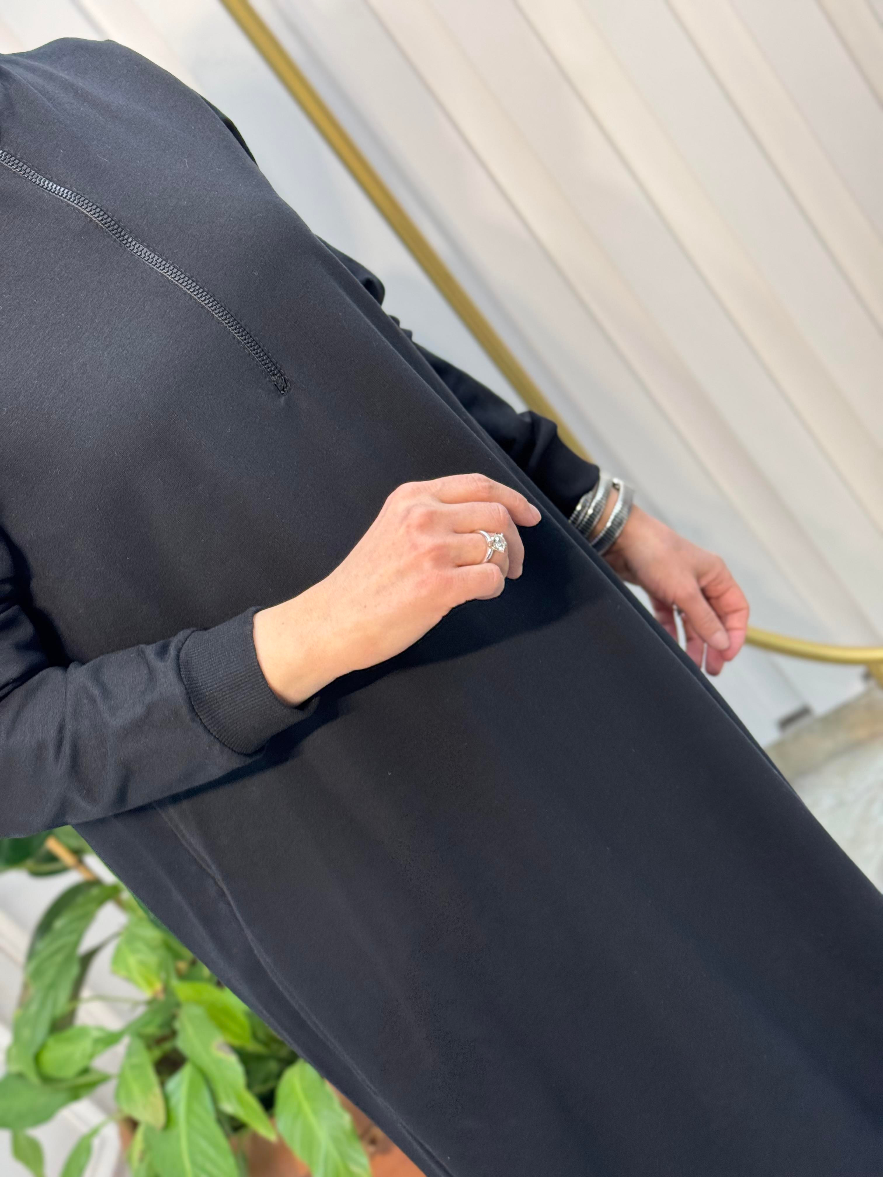 ÖNÜ YARIM FERMUARLI KADO ELBİSE - 7639