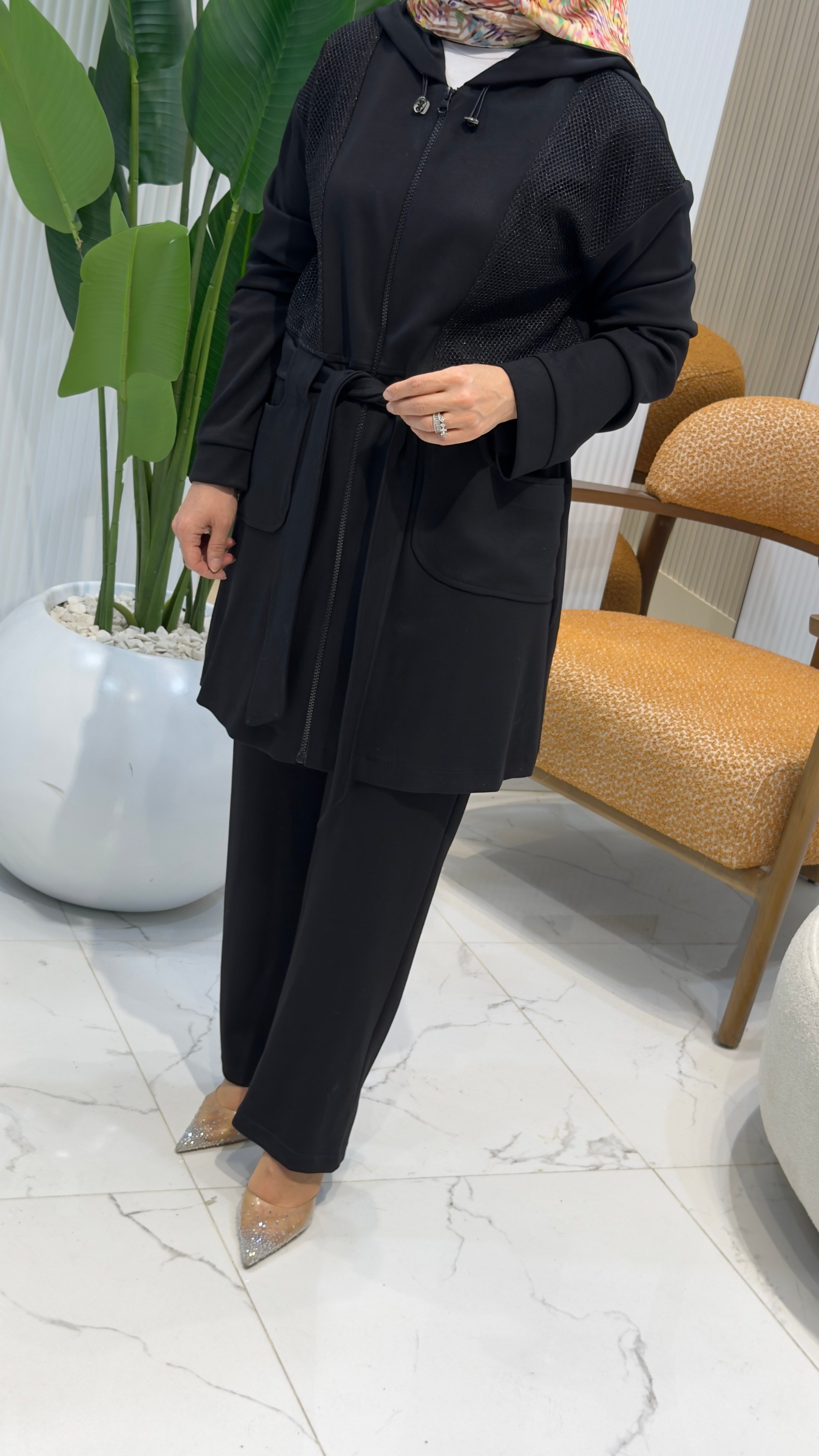 WNNW FİLE DETAYLI BELDEN BAĞLAMALI PANTOLONLU TAKIM SİYAH- 2013