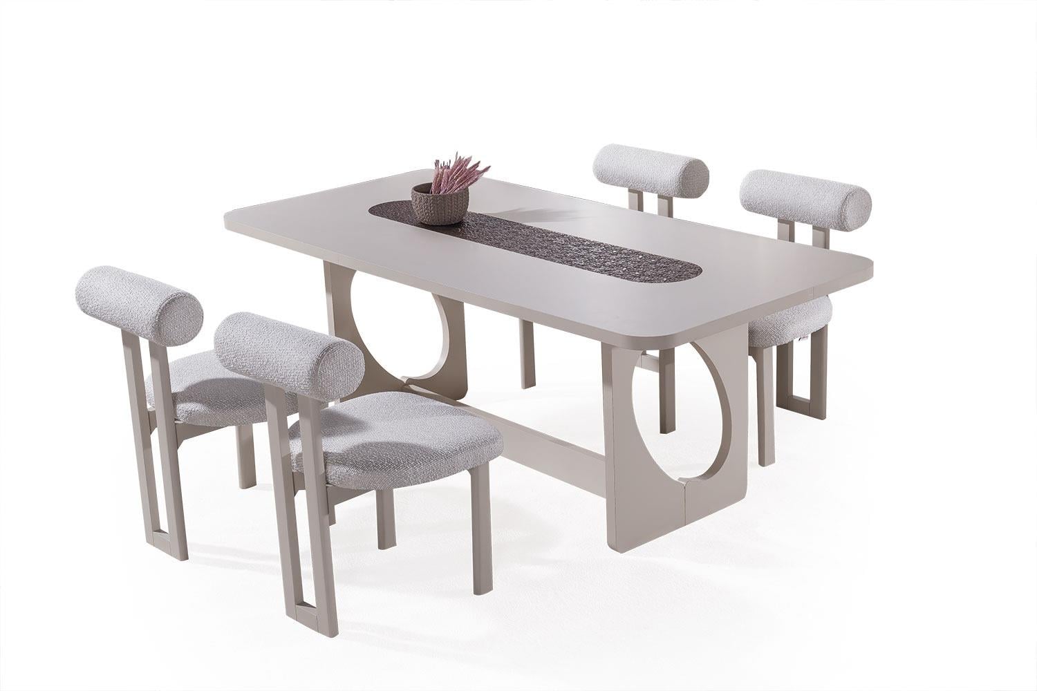 AVVA YEMEK ODASI TAKIMI