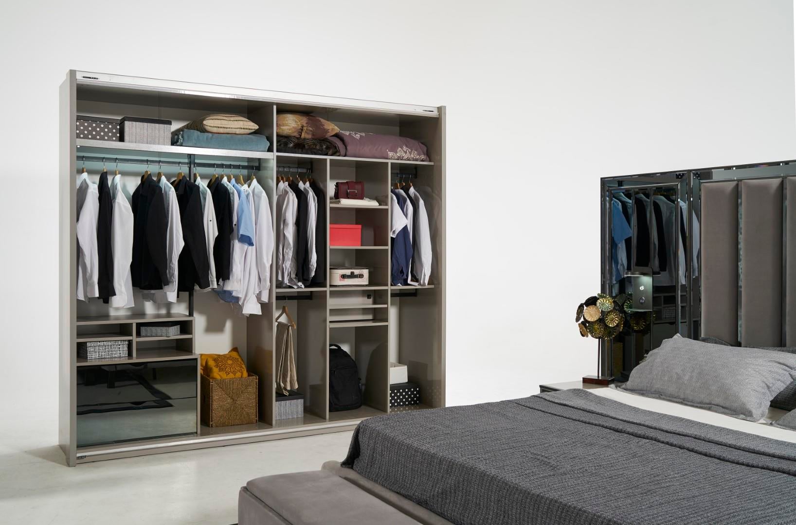 OYLAT 200LÜK GARDIROP