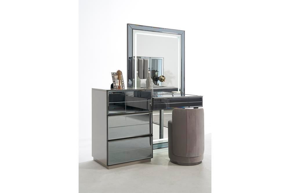 OYLAT YATAK ODASI TAKIMI