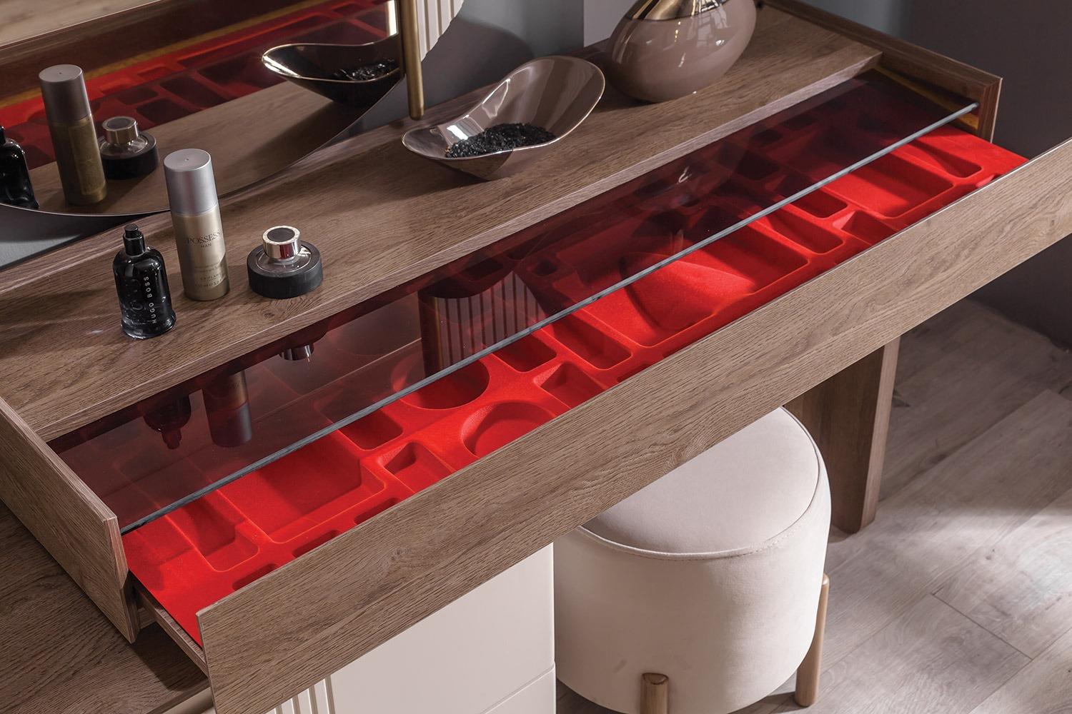 SANTO YATAK ODASI TAKIMI