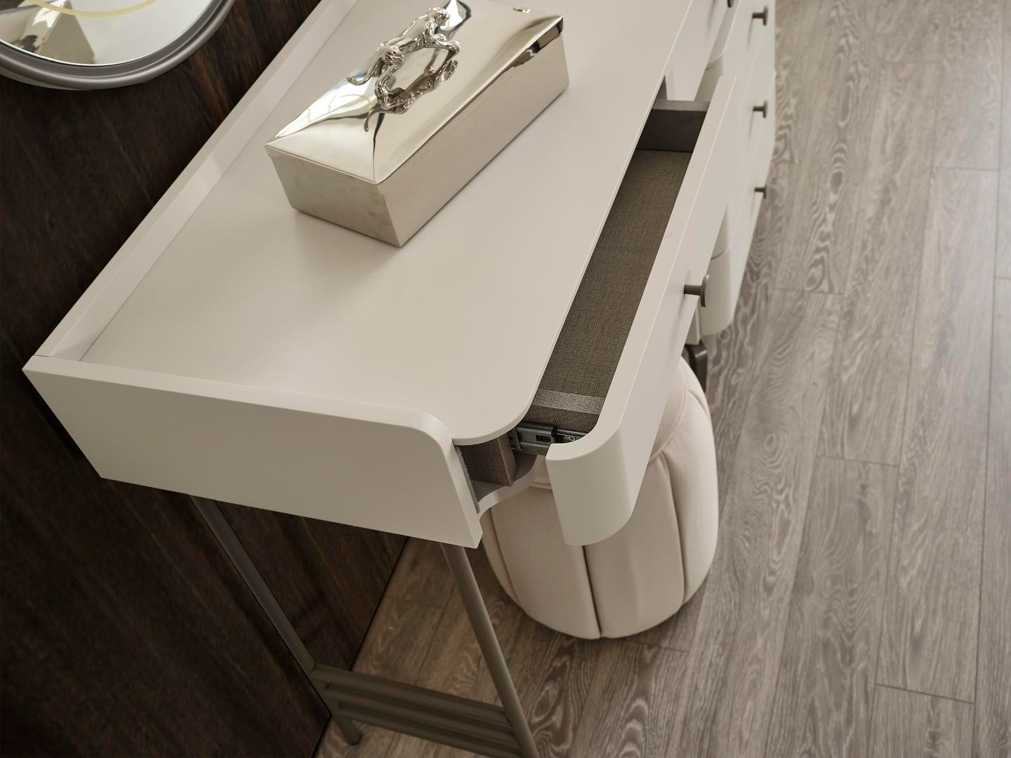 TRUVA ŞİFONYER + AYNA