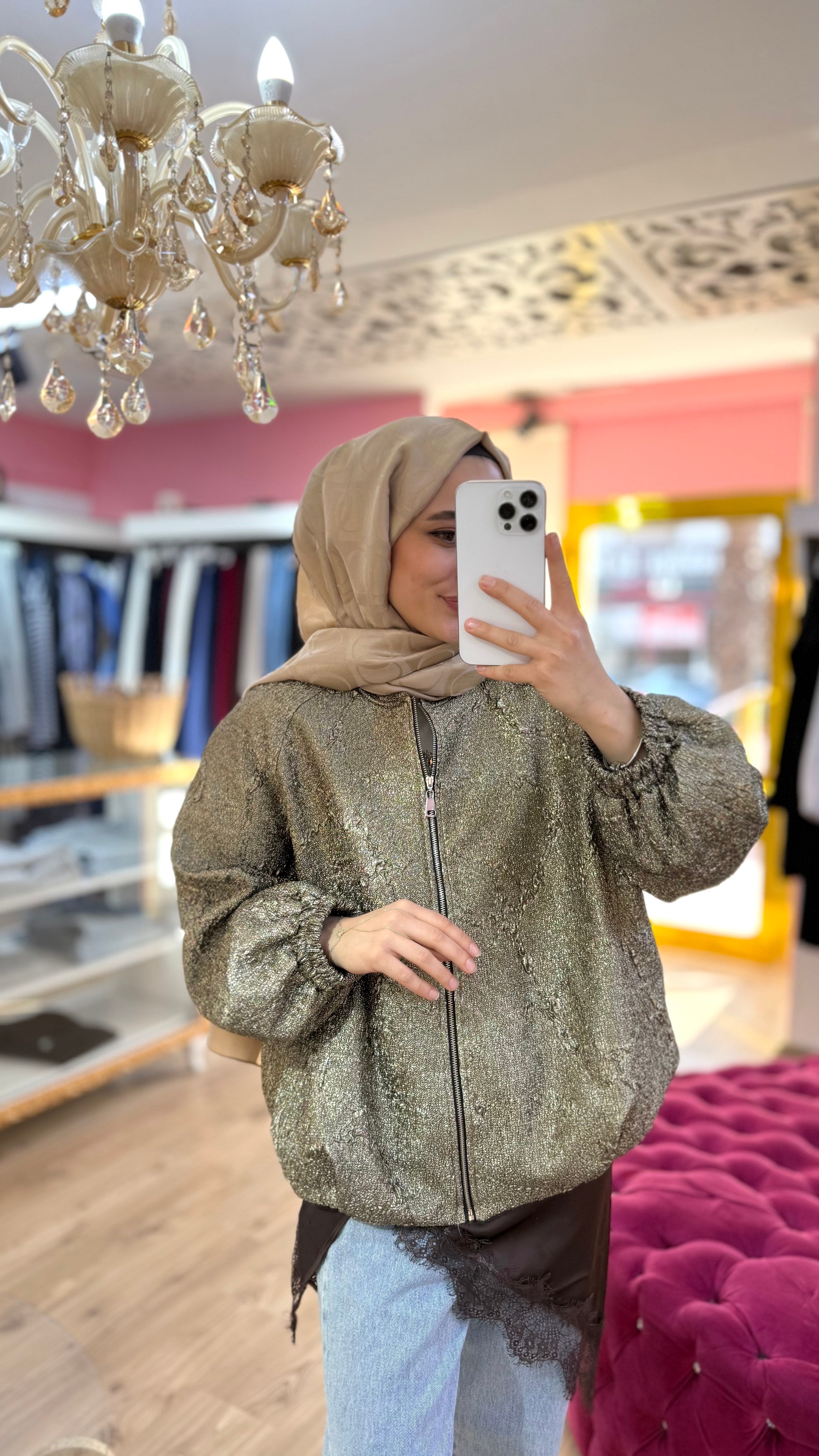 Jakar Balon Form İnce Bomber Ceket Gold