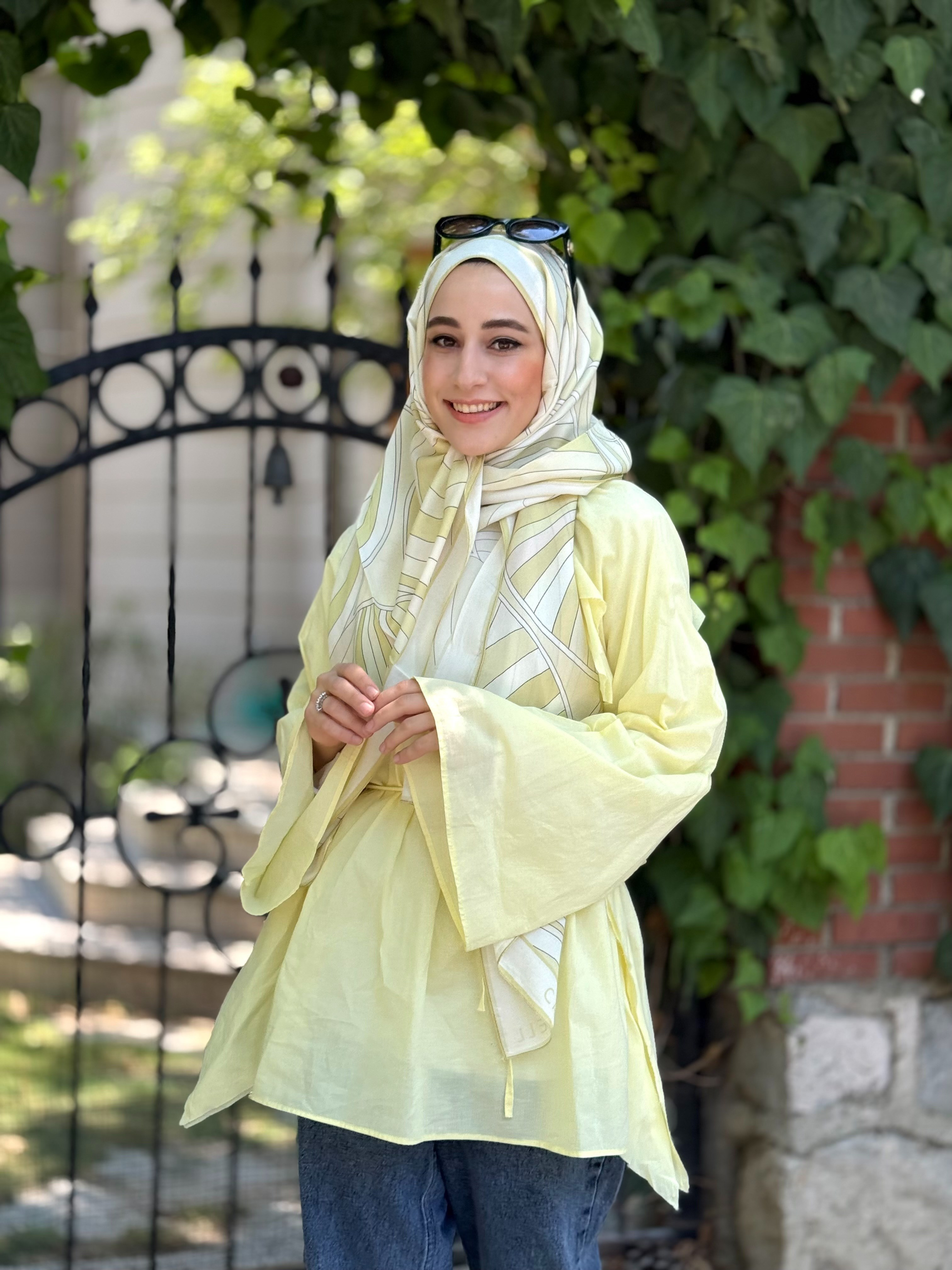 Sarı Desenli Şal 
