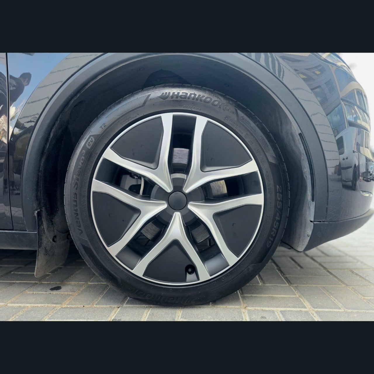 Model Y 2025+ Juniper 19