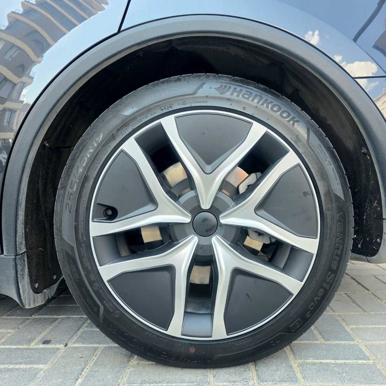 Model Y 2025+ Juniper 19