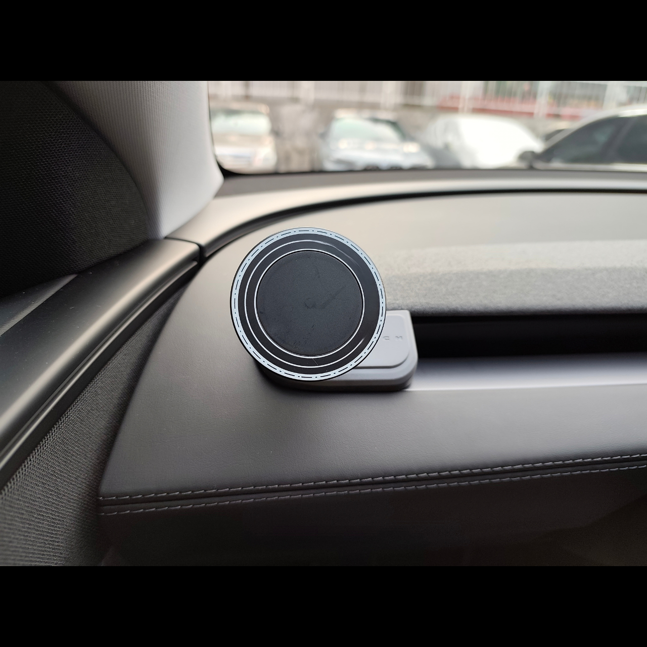 Model Y 2025+ Juniper Magsafe Telefon Tutucu