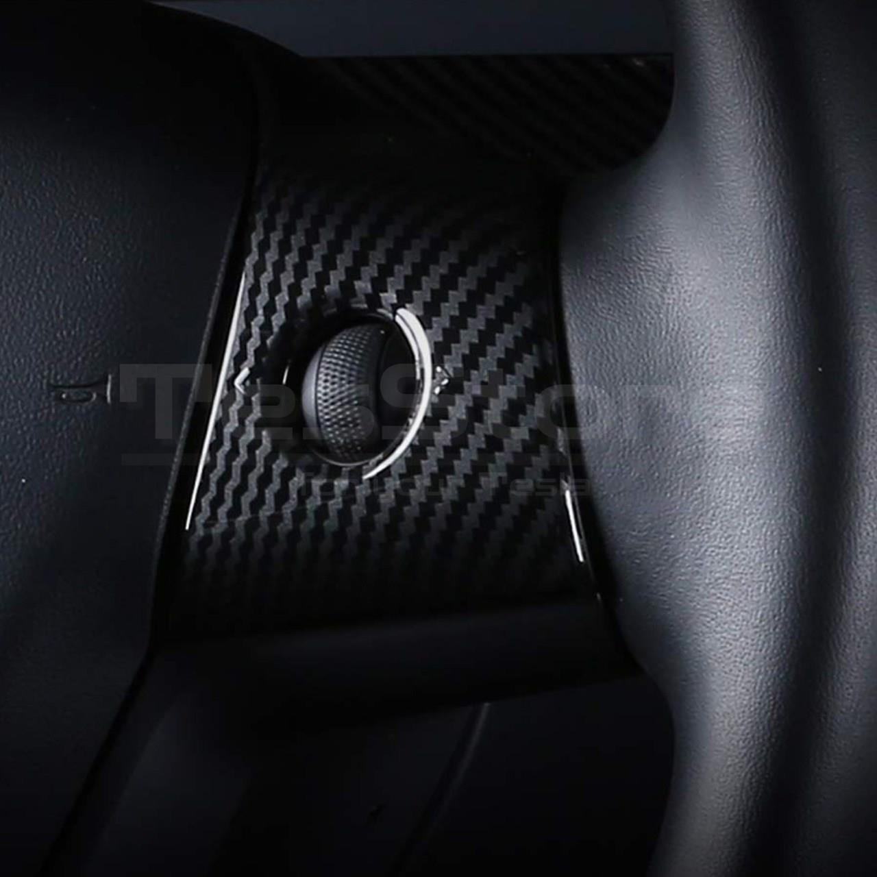 Tesla Model Y/3 Karbon Direksiyon Kaplaması