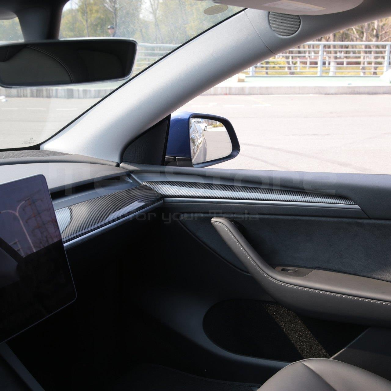 Tesla Model Y/3 Ön Konsol ve Ön Kapı Trim Kaplaması