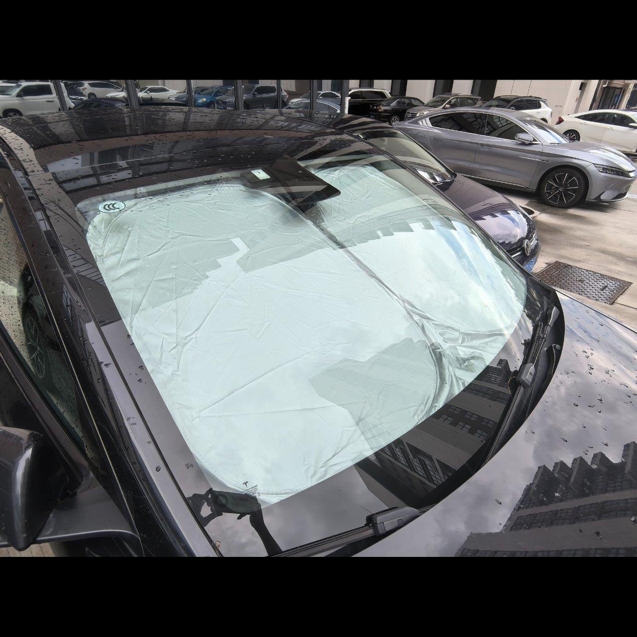 UV Protection Katlanır Ön Cam Güneşliği