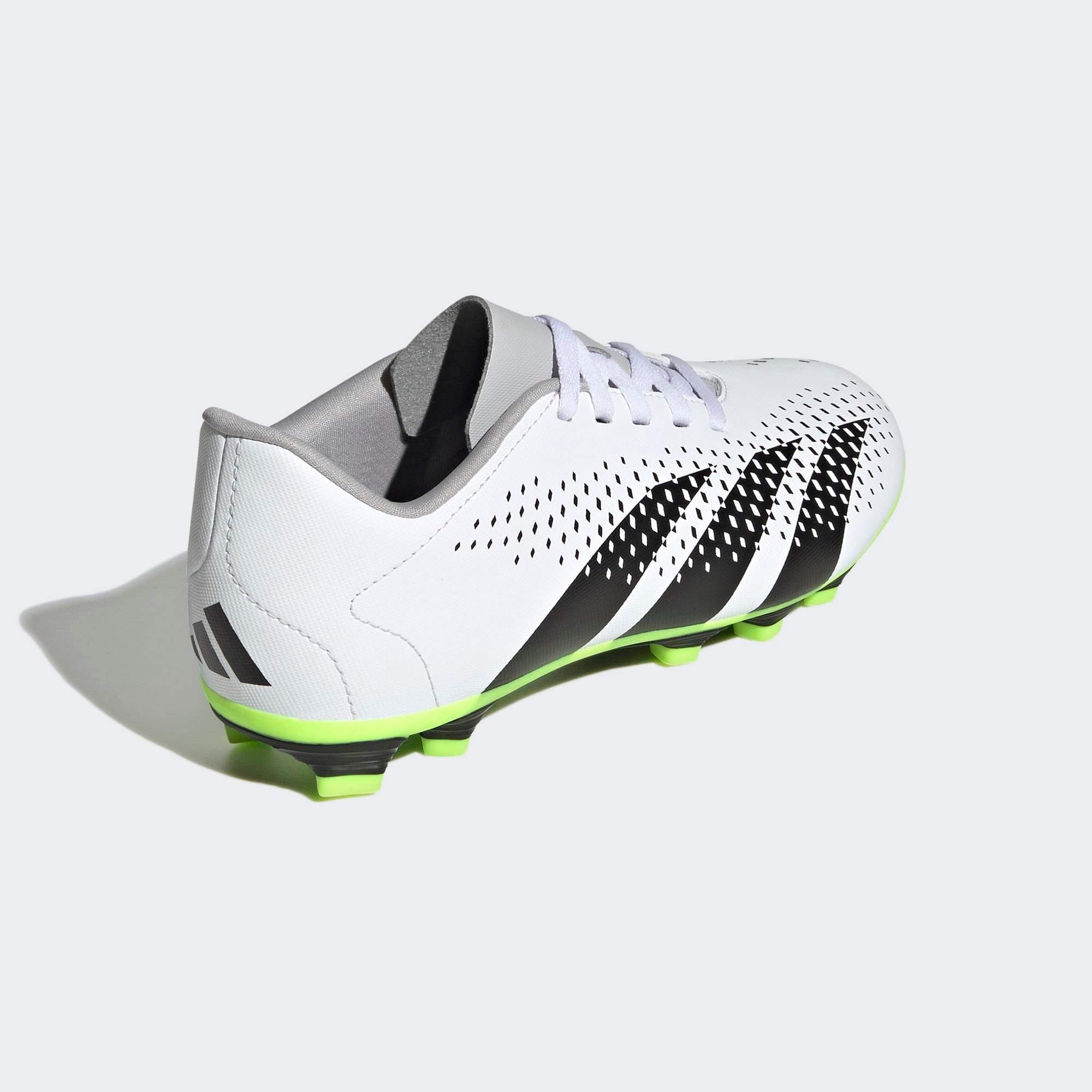 Adidas-Adidas Predator Accuracy.4 Fxg J Erkek Beyaz Futbol Ayakkabısı-Futbol-IE9434