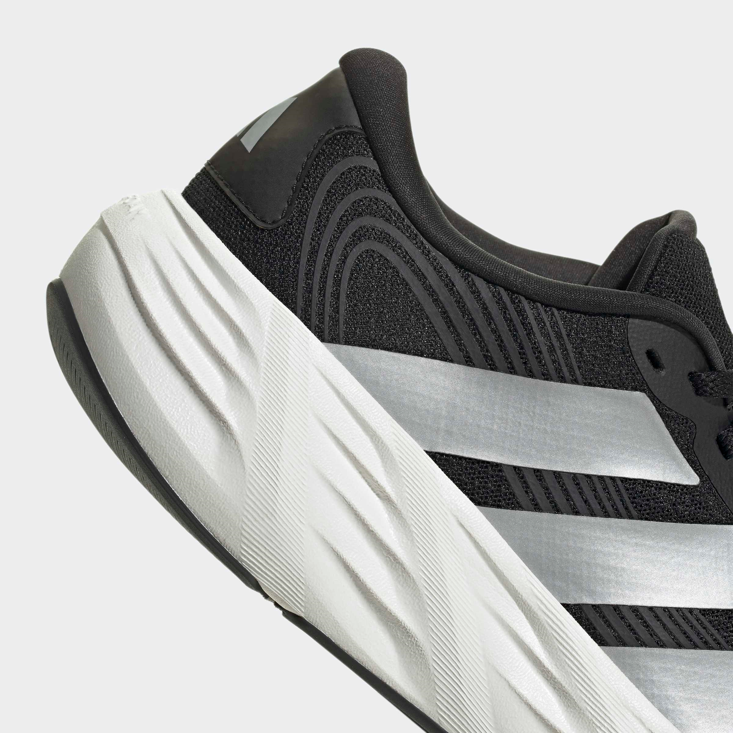 Adidas-Galaxy 8 W-Sneaker-IH9795385