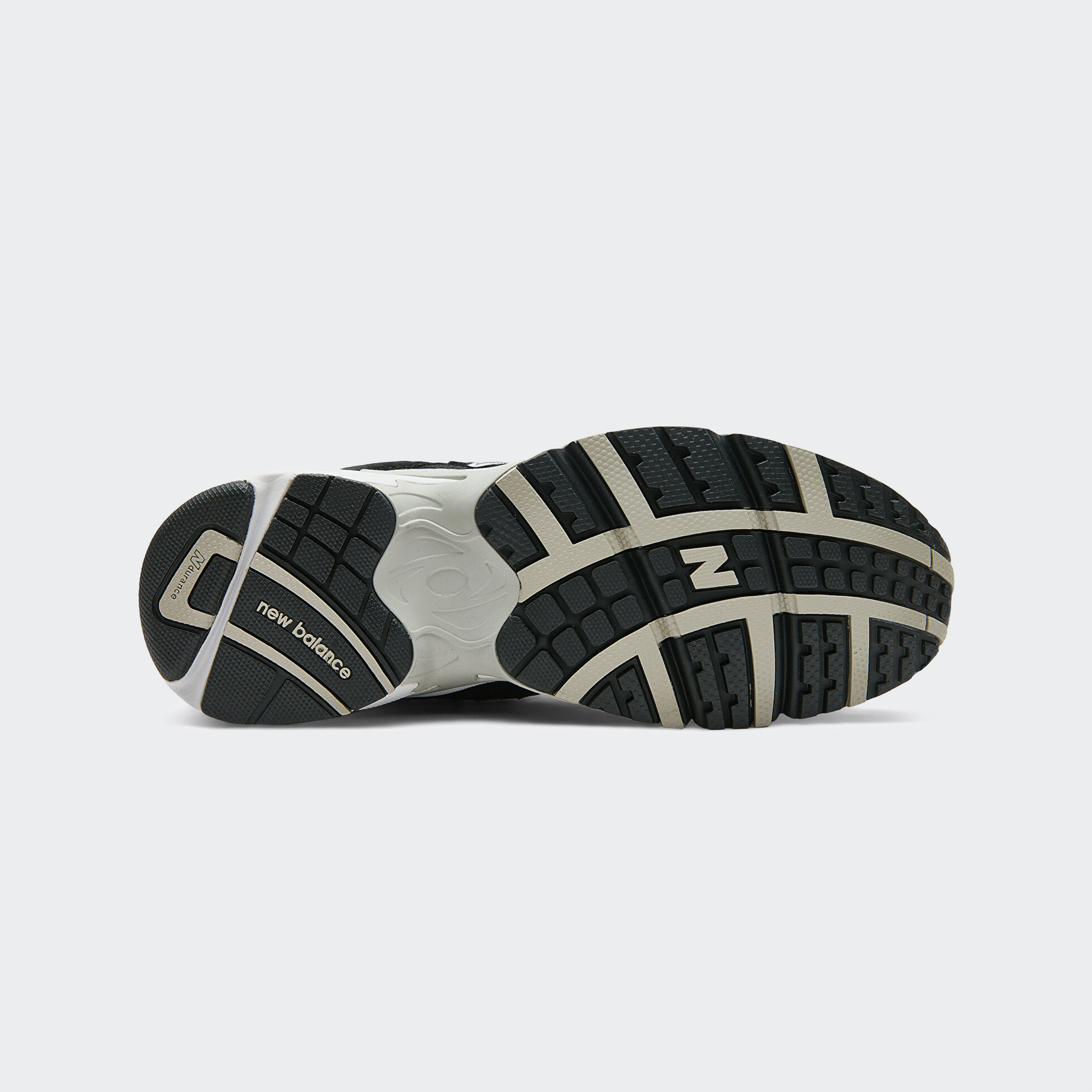 New Balance-725-Sneaker-M7252UQ