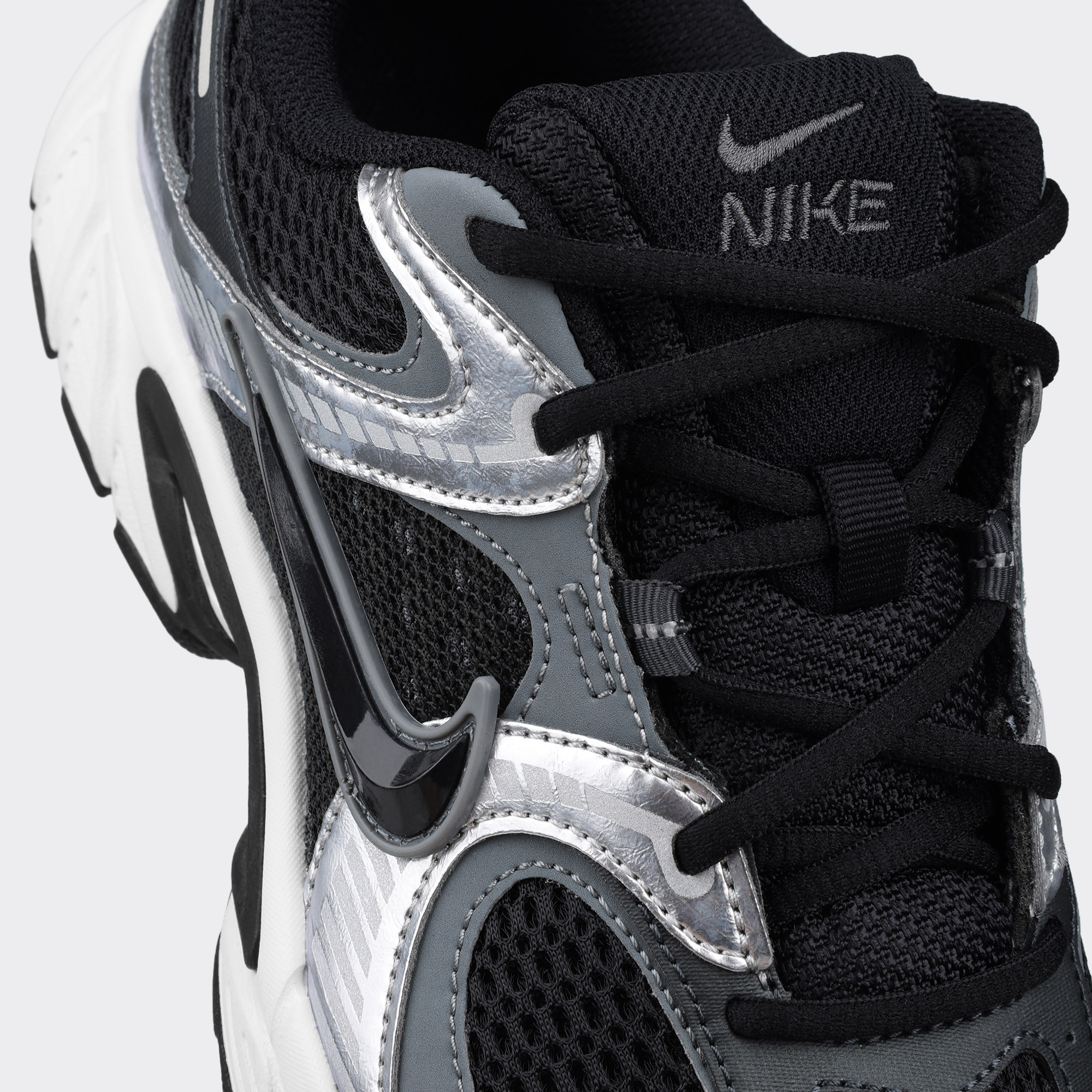Nike-V5 Rnr-Sneaker-HJ522800440