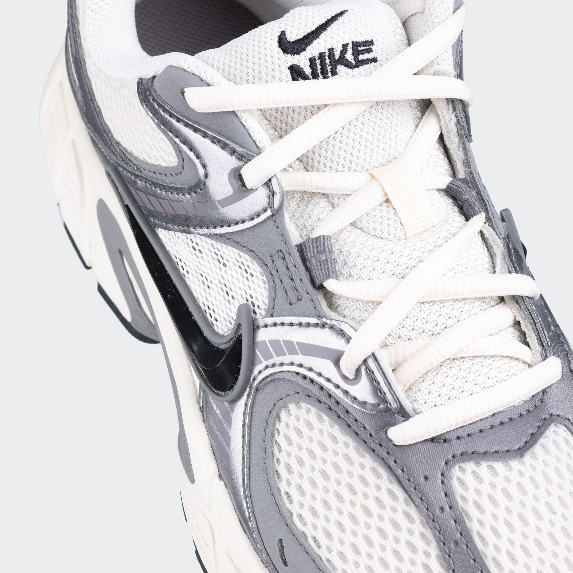 Nike-V5 Rnr-Sneaker-HJ5228009