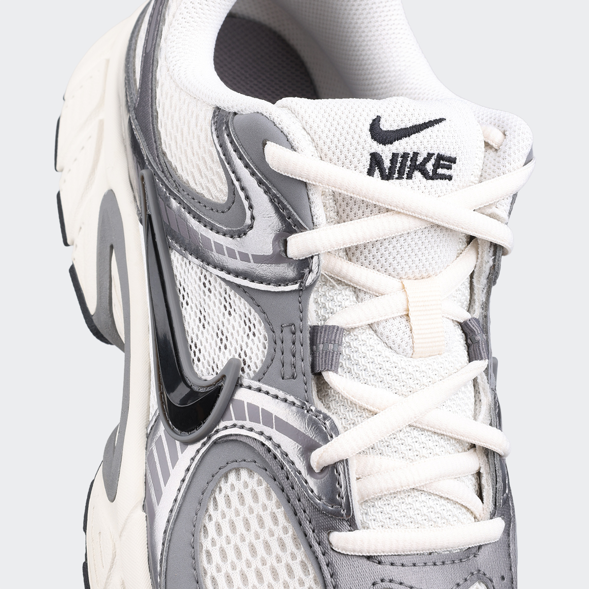 Nike-V5 Rnr-Sneaker-HJ5228009