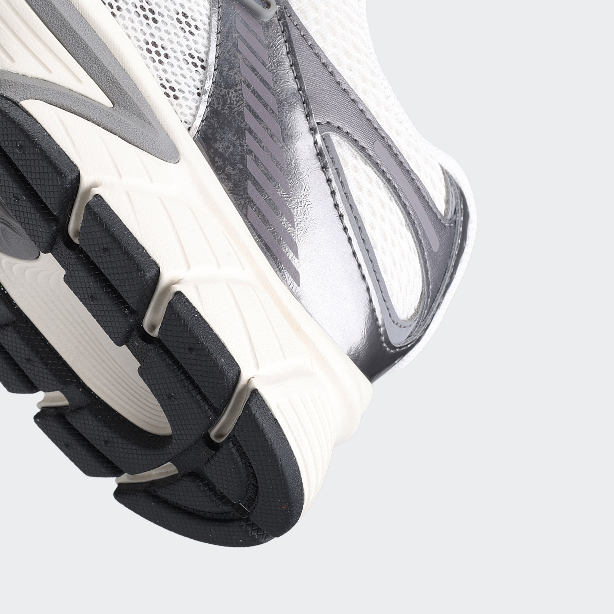 Nike-V5 Rnr-Sneaker-HJ5228009