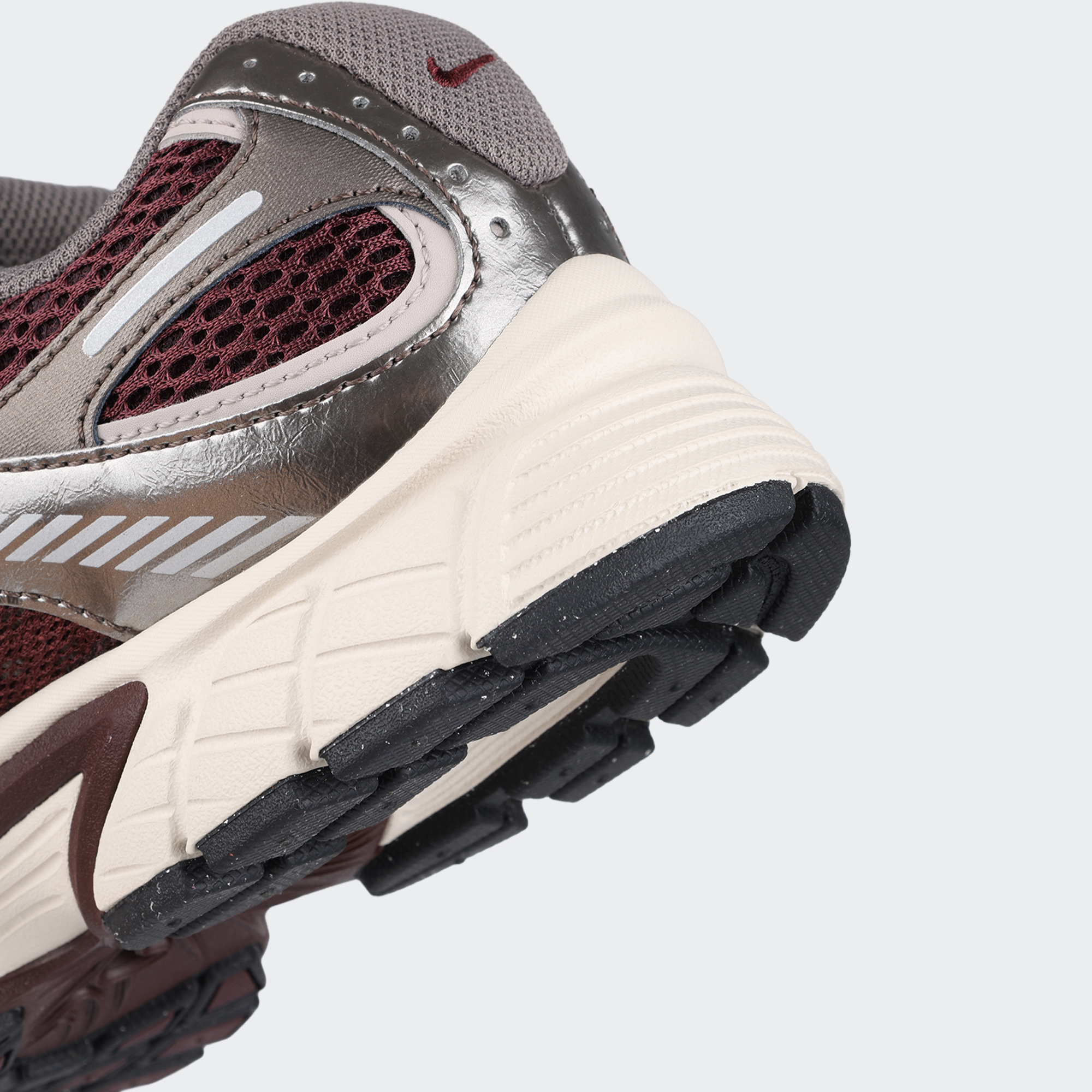 Nike-W V5 Rnr-Sneaker-HQ7901602