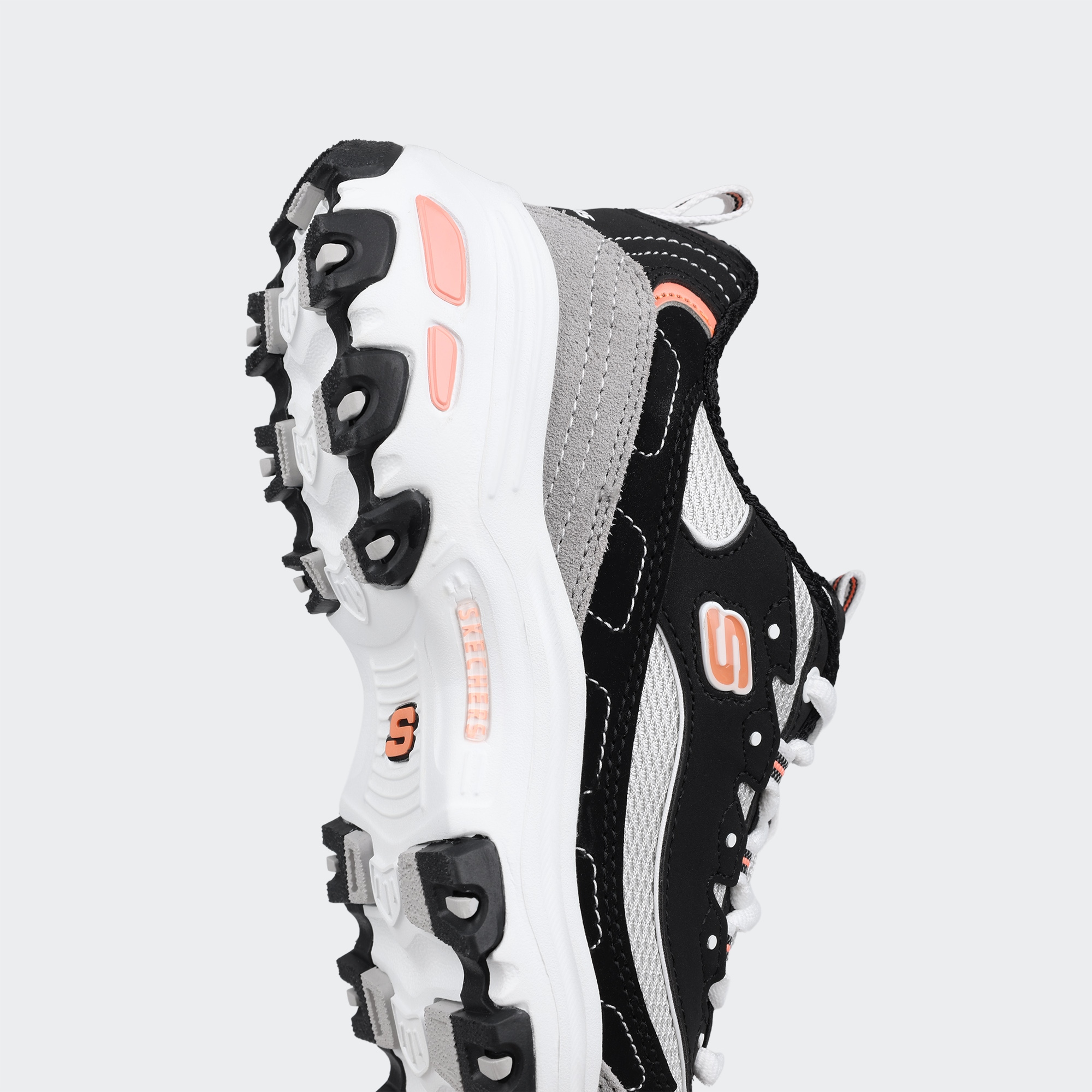 Skechers-D'Lites - New Journey-Sneaker-11947BKWG36