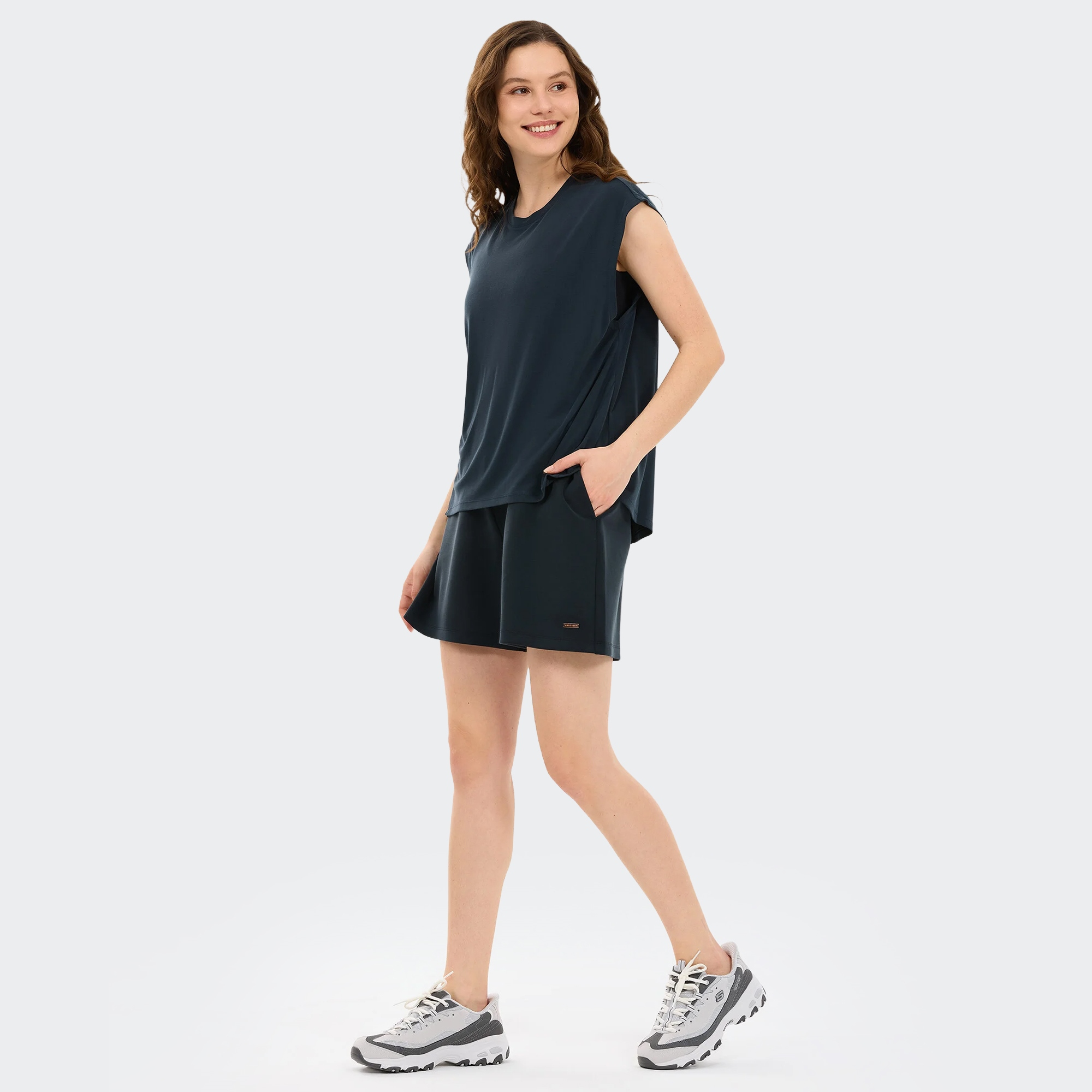 Skechers-W Soft Touch Loose Fit T-Shirt-T-Shirt-S2610047-3817