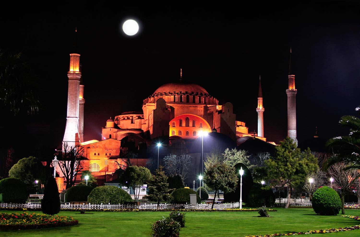 Sabahattin Kayış Gece Vakti Ayasofya Kanvas Tablo