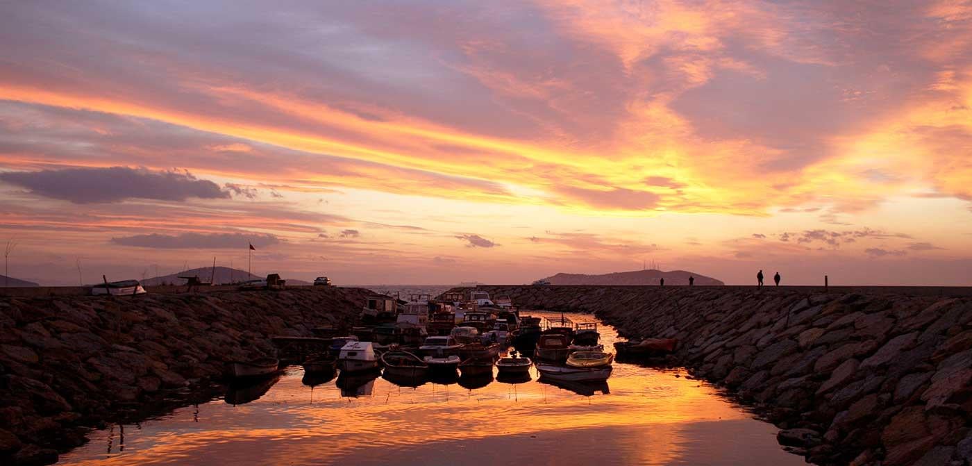 Sabahattin Kayış Sunset on Maltepe Istanbul Art Print