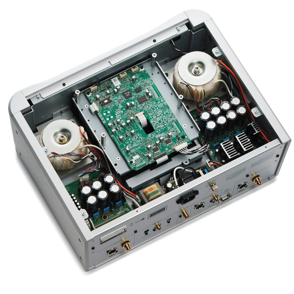Esoteric K-05XD Super Audio CD / CD Çalar