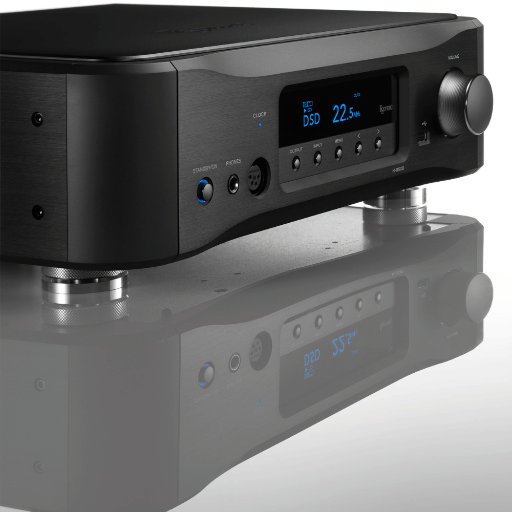 Esoteric N-05XD Network Player - DAC - Pre Amplifikatör