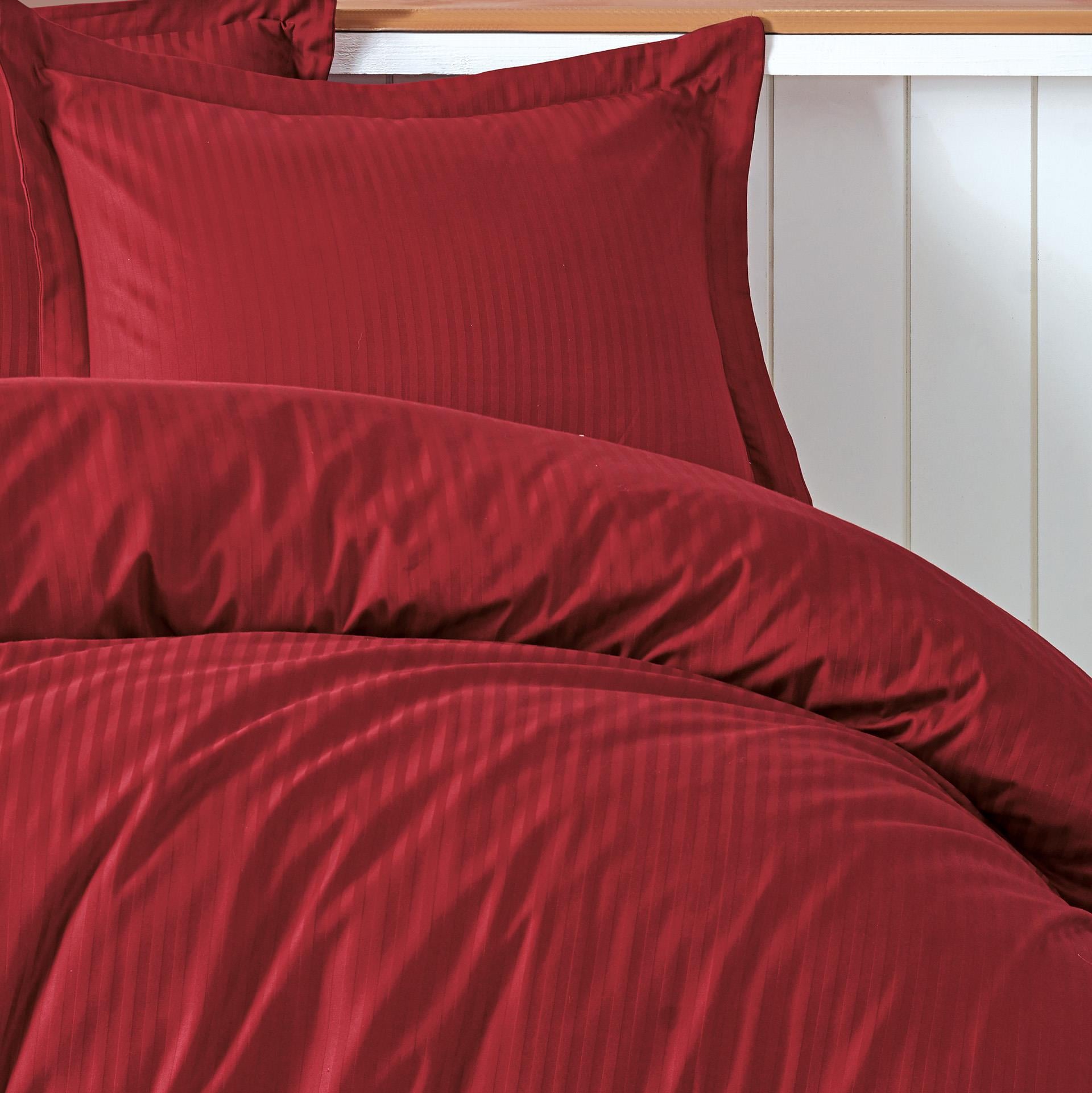 Elegant Strıpe Saten Nevresim Takımı - Bordo