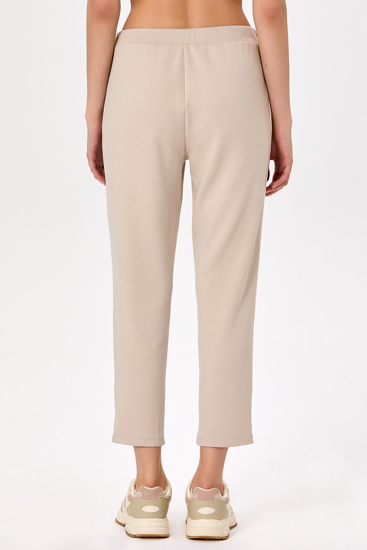 Beli Lastikli Ara Biye Detaylı Pantolon 025-2107