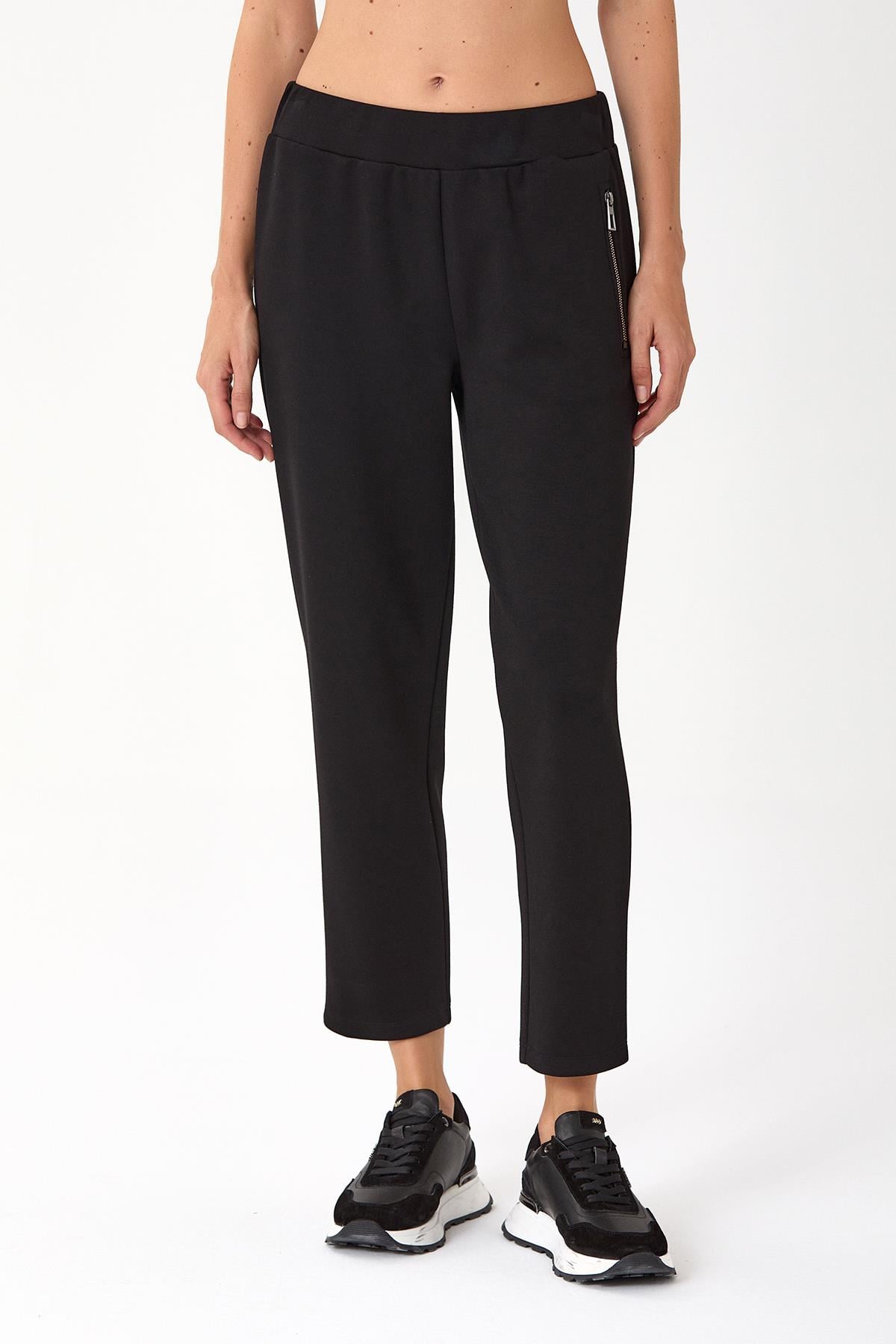 Beli Lastikli Tek Cep Detaylı Pantolon 245-2103