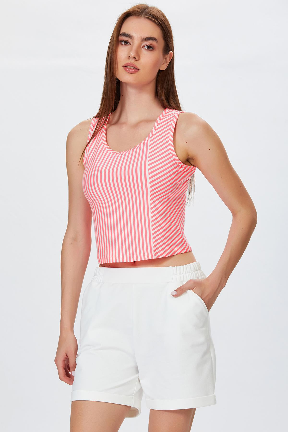 Çizgili Kolsuz Crop Bluz 022-1028