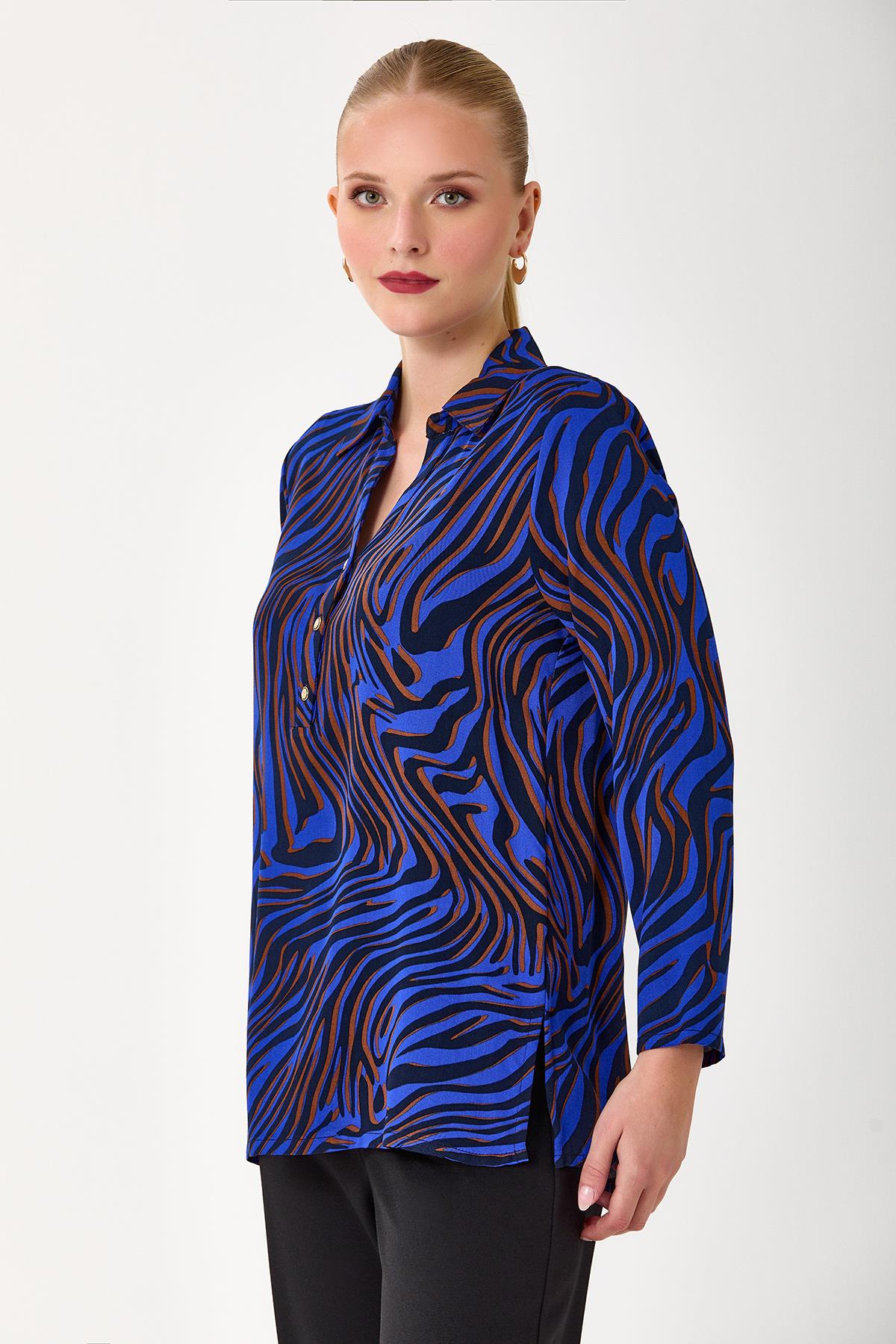 Önü Düğmeli Uzun Kol Desenli Bluz 245-3006