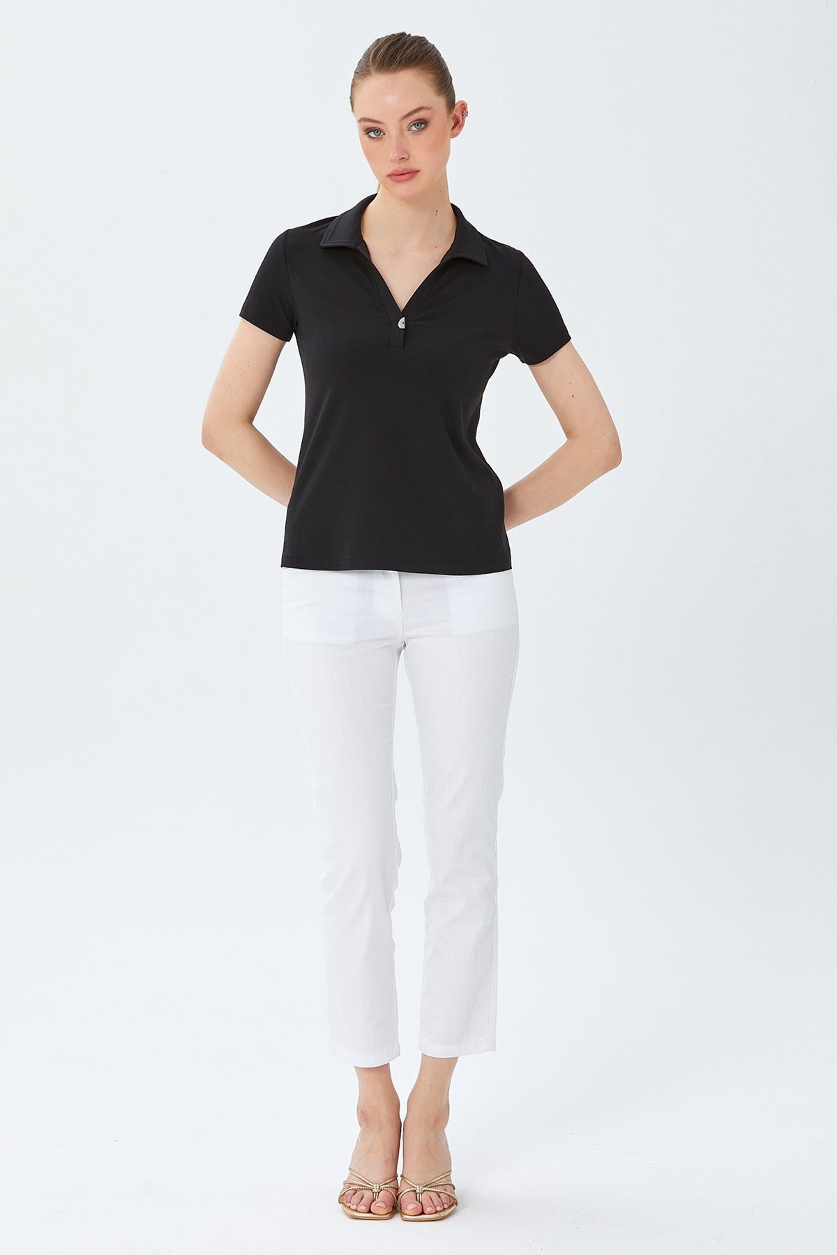 Polo Yaka Önü Çıtçıtlı Bluz 026-1036