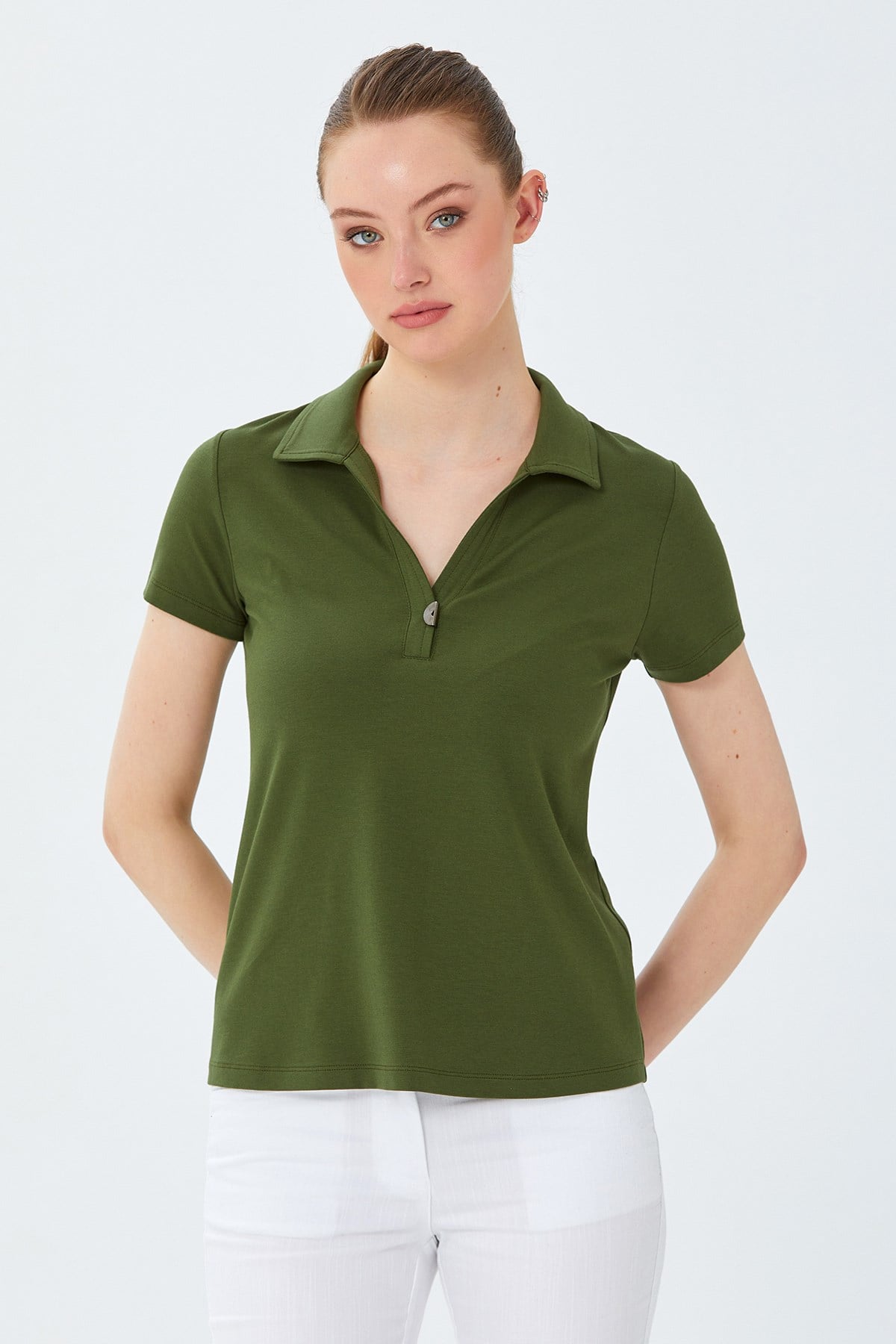Polo Yaka Önü Çıtçıtlı Bluz 026-1036