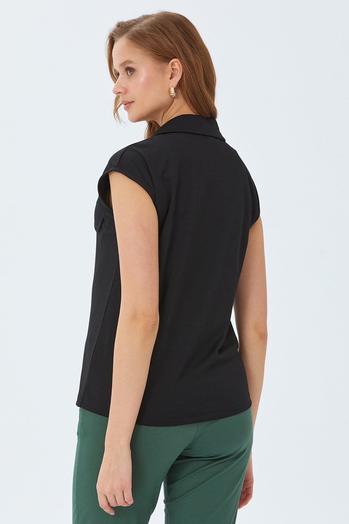 Polo Yaka Önü Fermuar Detaylı Bluz 026-1021