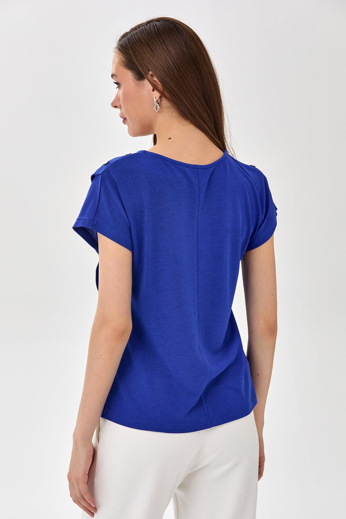 V Yaka Omzu Çıtçıt Detaylı Bluz 025-1012