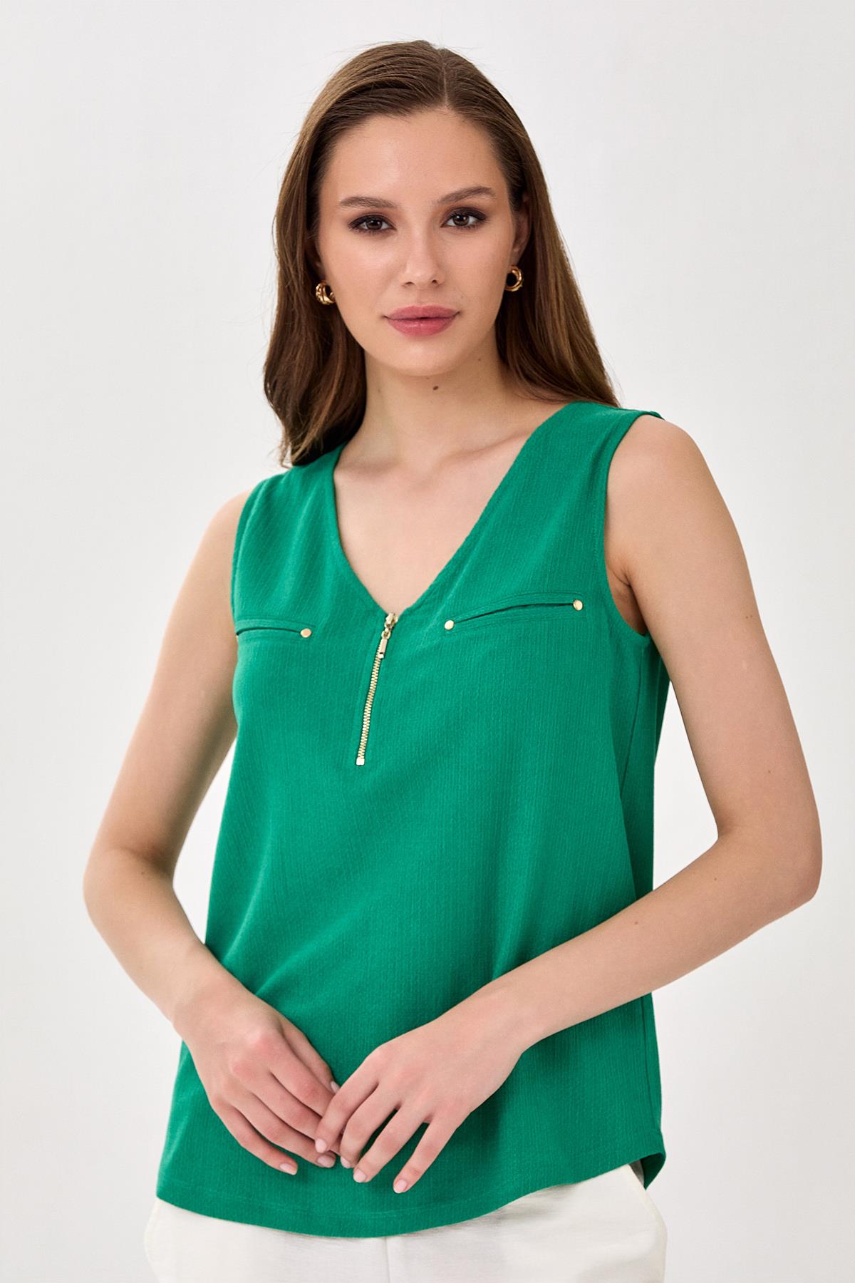V Yaka Önü Fermuarlı Kolsuz Bluz 025-1025