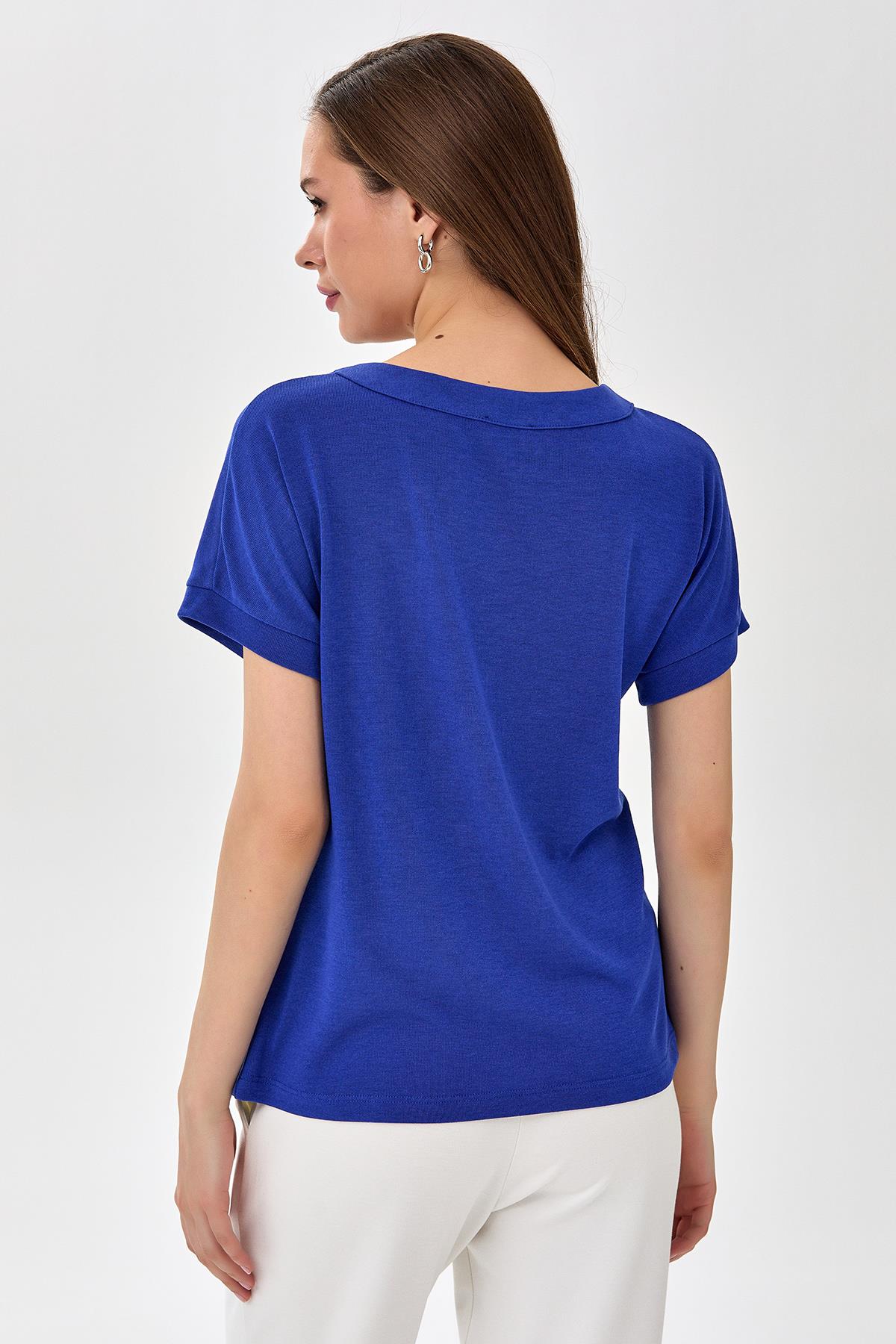 Yakası Çıtçıtlı Düşük Kol Bluz 025-1005