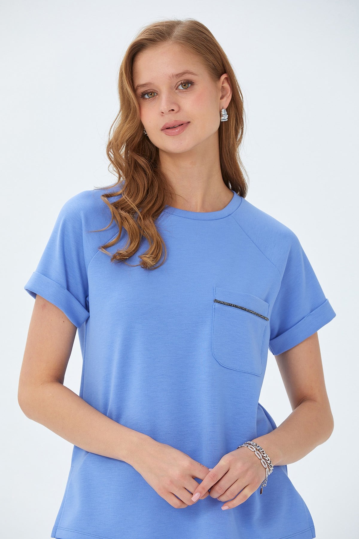 Yuvarlak Yaka Cep Detaylı Duble Kol S-Shirt 026-2116