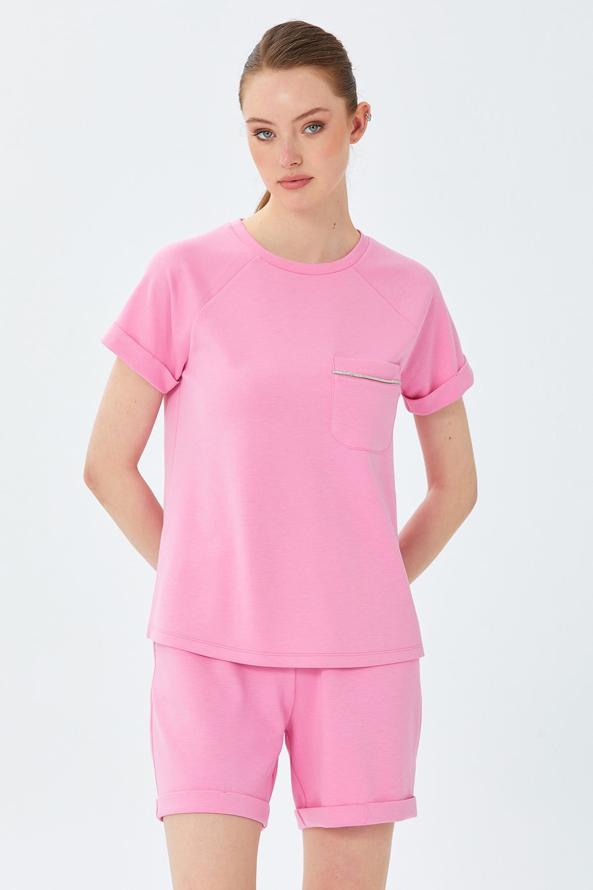 Yuvarlak Yaka Cep Detaylı Duble Kol S-Shirt 026-2116