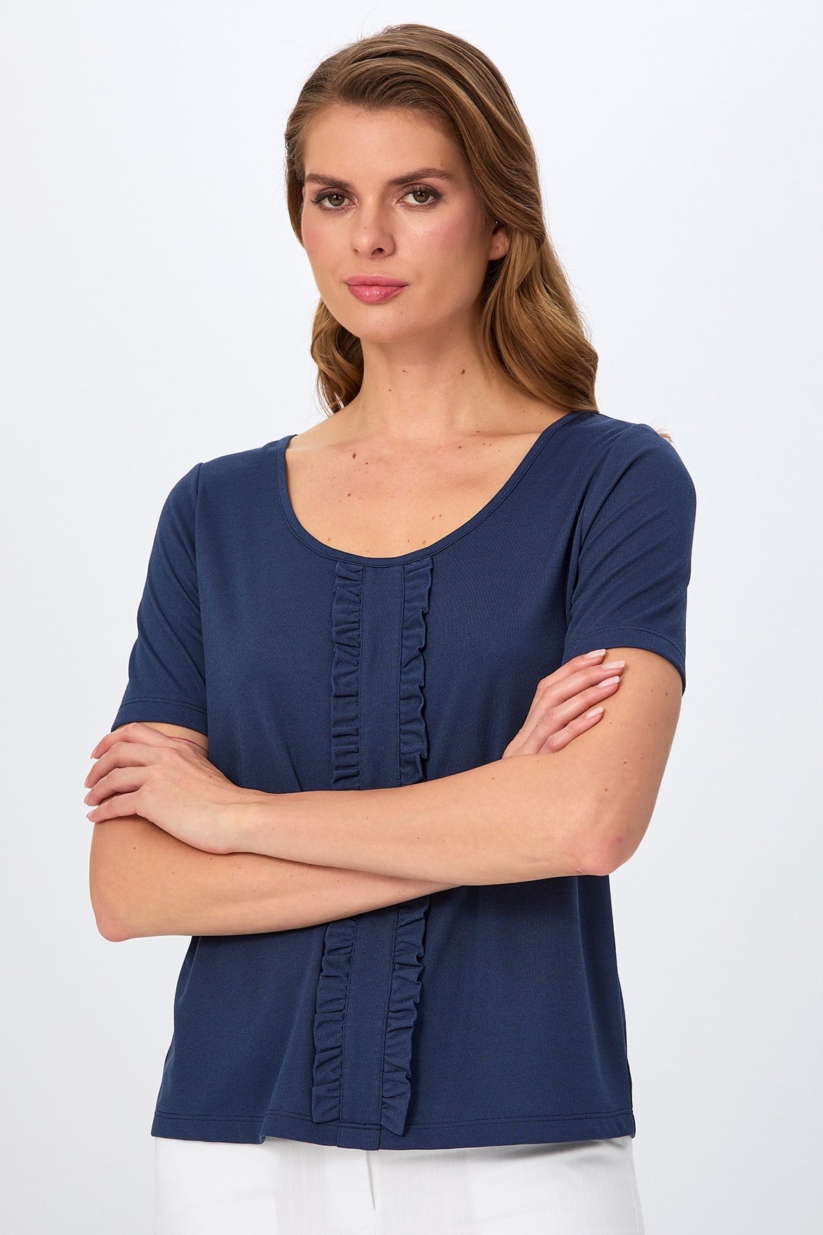 Yuvarlak Yaka Önü Fırfır Detaylı Bluz 026-1031