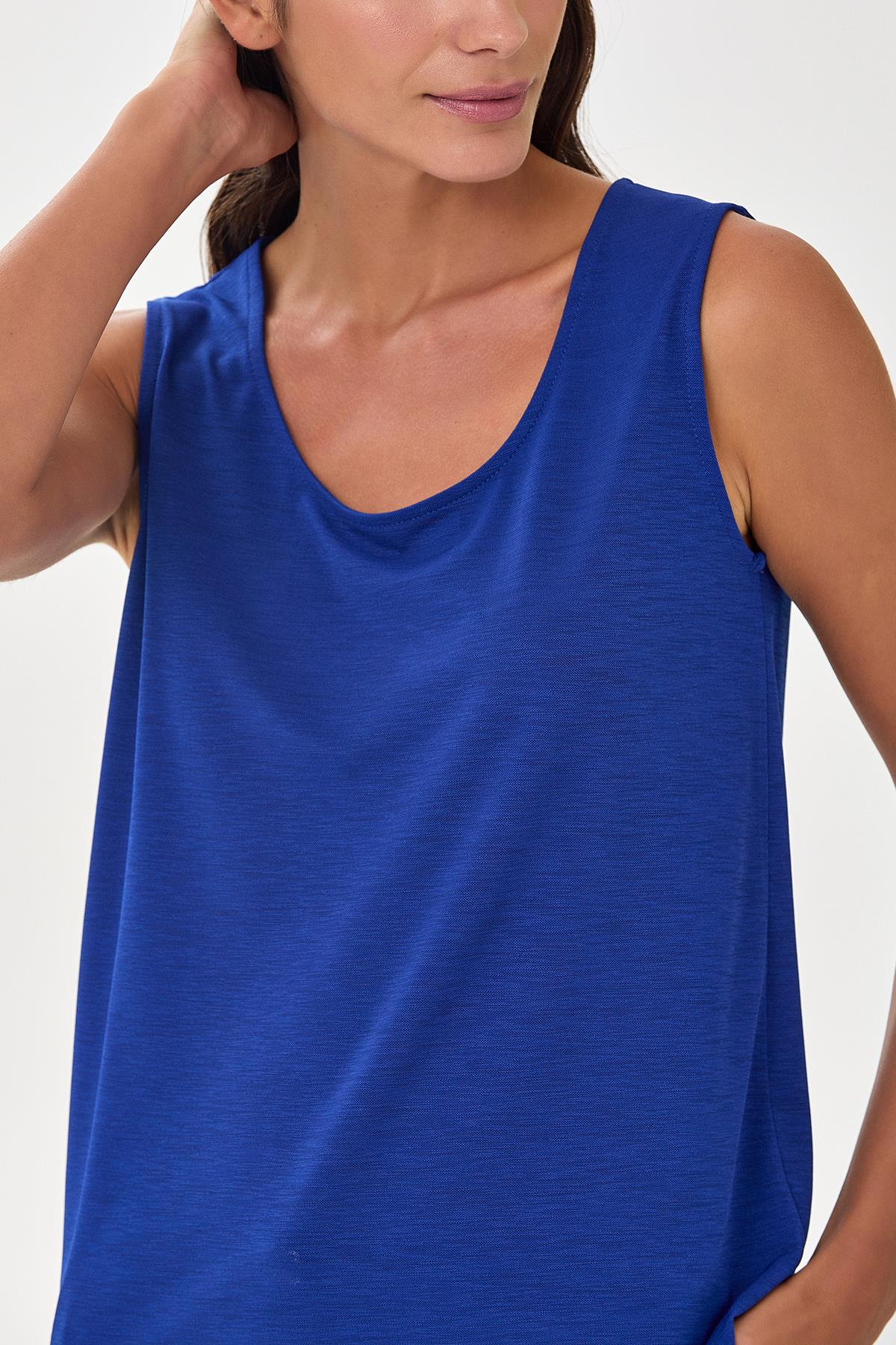 Yuvarlak Yaka Sırtı Fiyonk Detaylı Bluz 025-1023