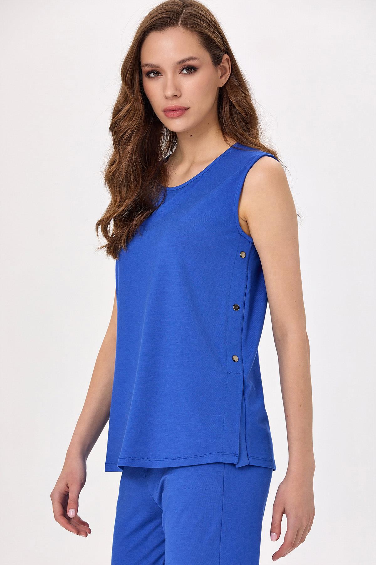 Yuvarlak Yaka Yanı Çıtçıt Detaylı Bluz 025-1000