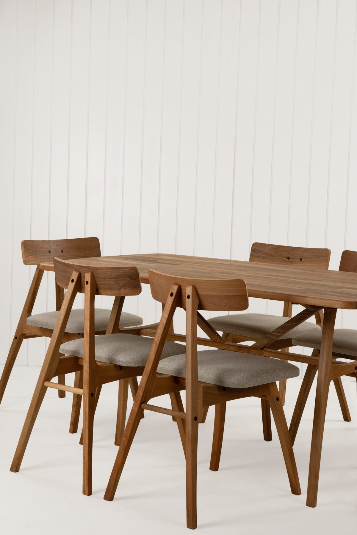 8 Kişilik Slim Masif Ceviz Ahşap Masa Takımı, 8 Adet Slim Ceviz Sandalye 180x80 cm 