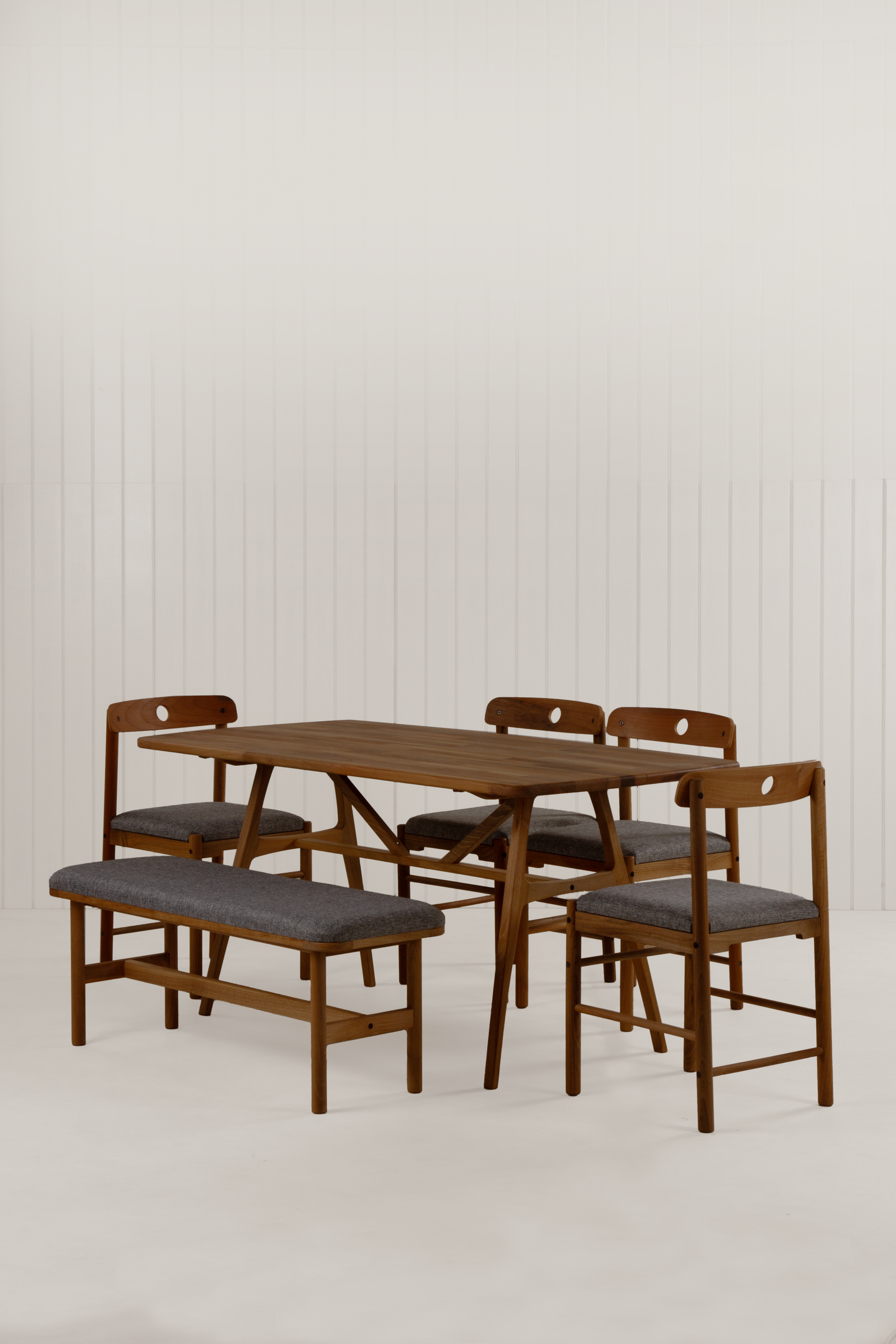 8 Kişilik Slim Masif Ceviz Masa, Alaçatı Sandalye ve Alaçatı Bench, Yemek Masası Takımı 160x80 cm