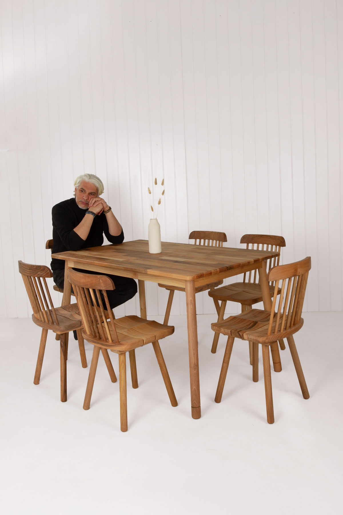 Alaçatı Masif Ceviz Ahşap Masa Takımı, 6 Adet Grill Sandalye ile, 130x80